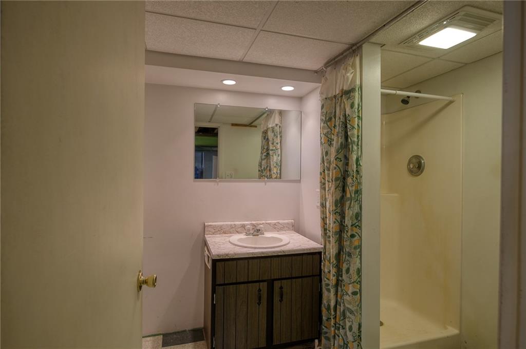 1387 Highway 989 Rochester, PA 15074 - Photo 21 of 25