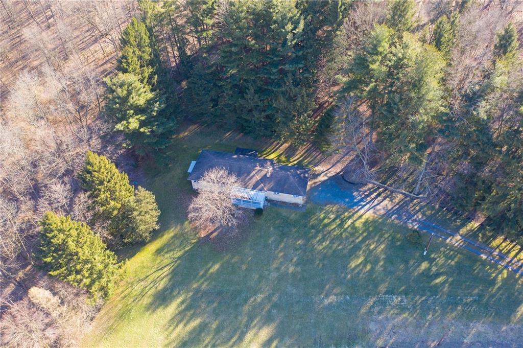 1387 Highway 989 Rochester, PA 15074 - Photo 4 of 25