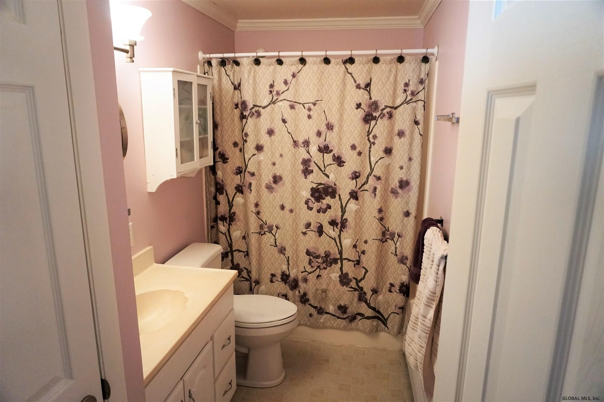 79 Snowberry Road Malta, NY 12020 - Photo 13 of 25 Photo 13