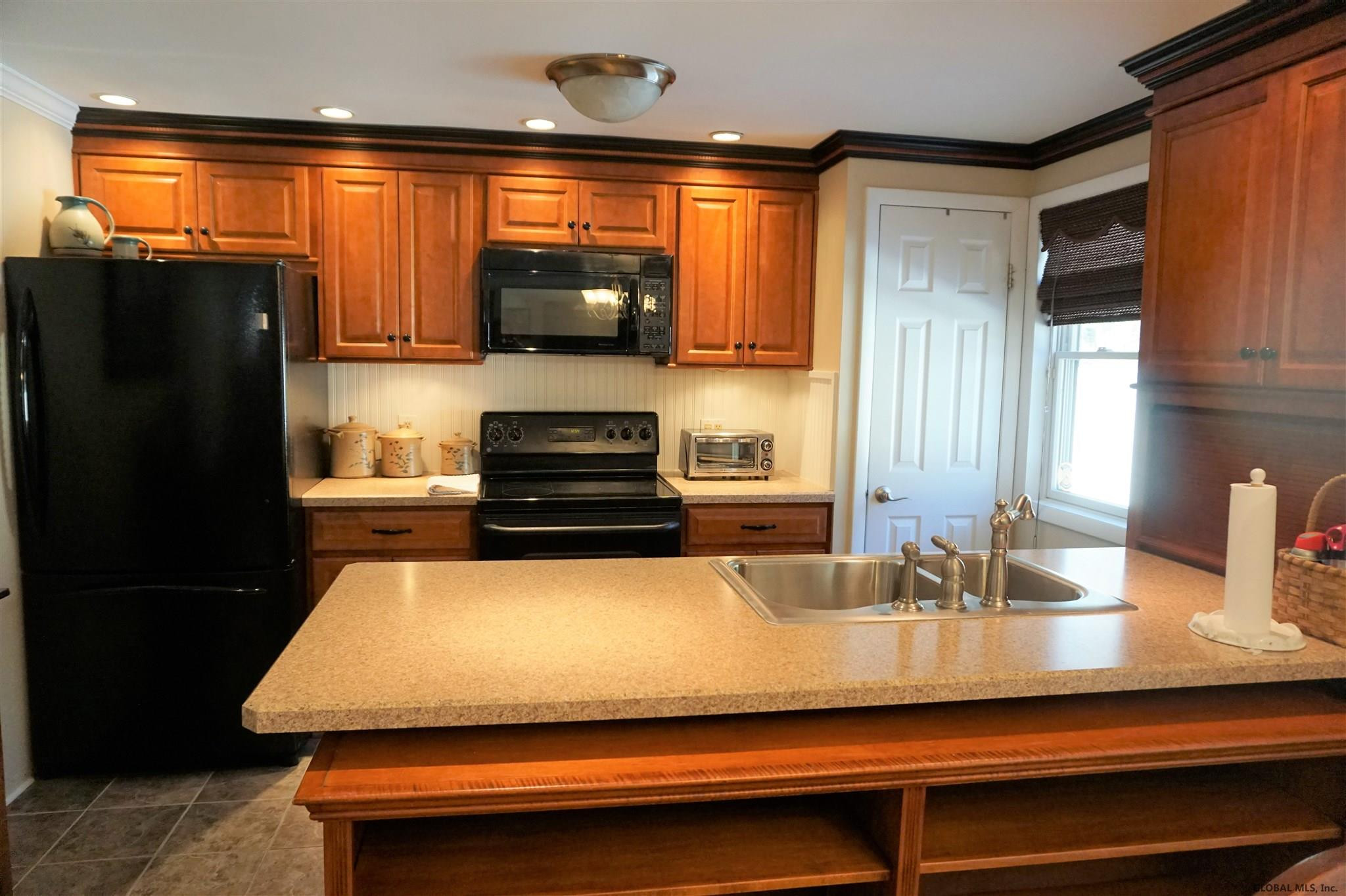 79 Snowberry Road Malta, NY 12020 - Photo 8 of 25 Photo 8