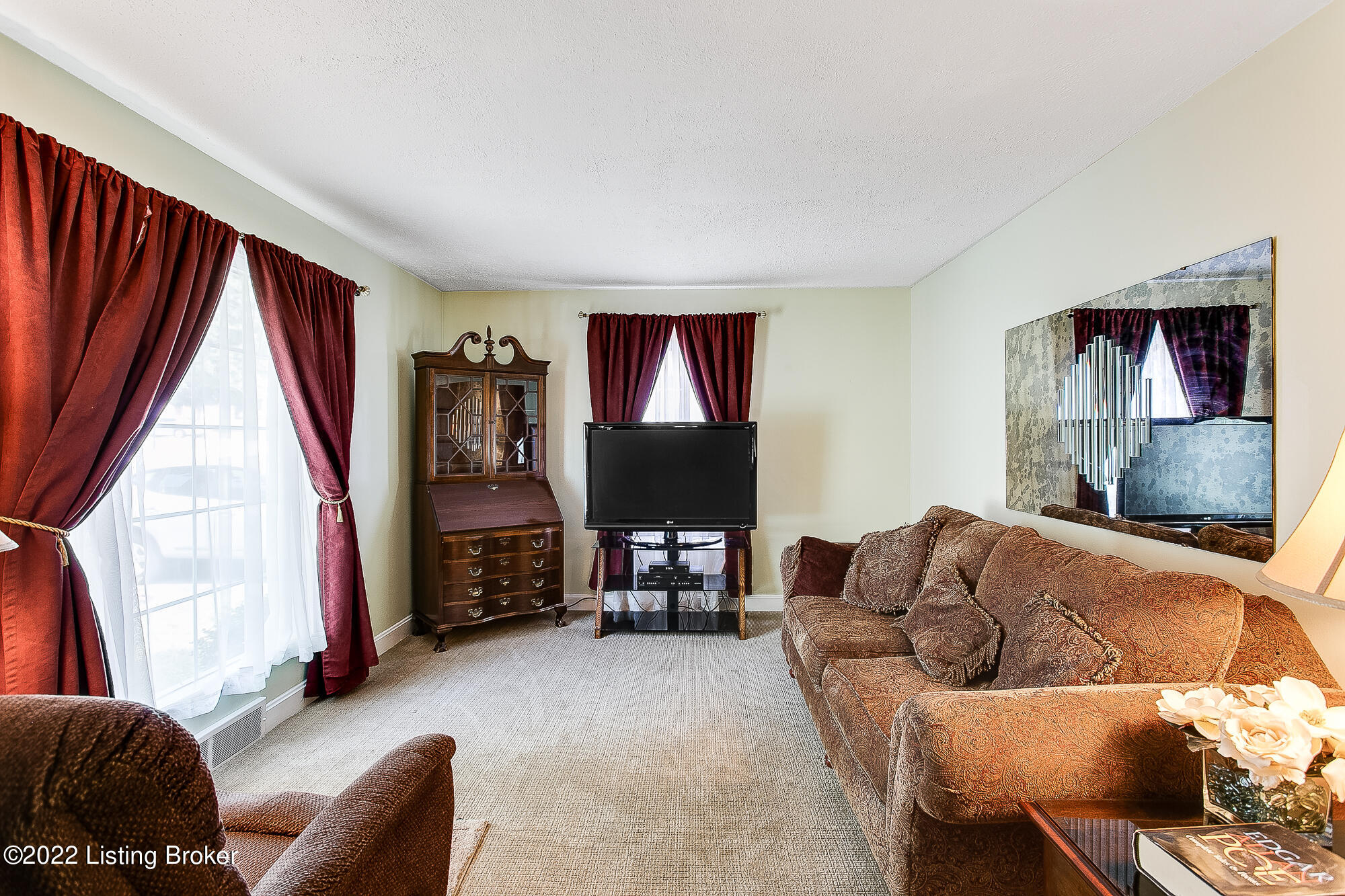 4313 Milldaun Road Louisville, KY 40213 - Photo 7 of 45 4313 Milldaun Rd-7