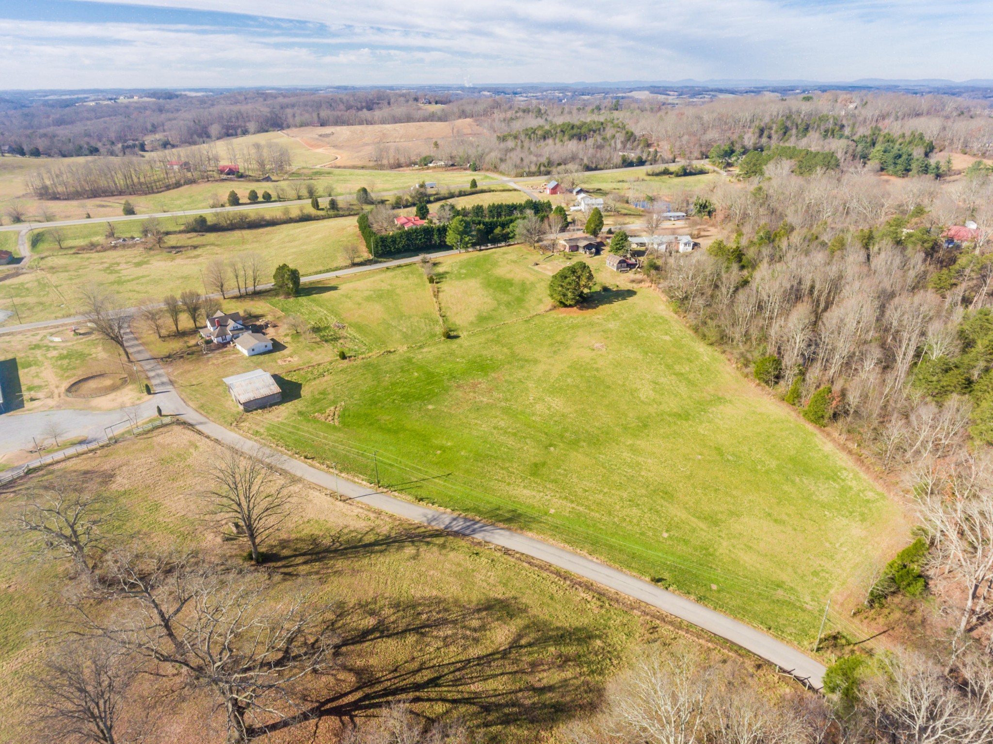107 Guffey Road Sweetwater, TN 37874 - Photo 7 of 40 Gallery Image 7