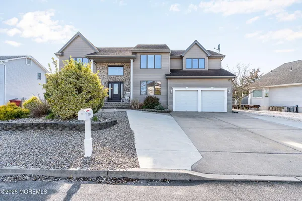 $995,000 | 20 Dune Drive, Bayville, NJ 08721