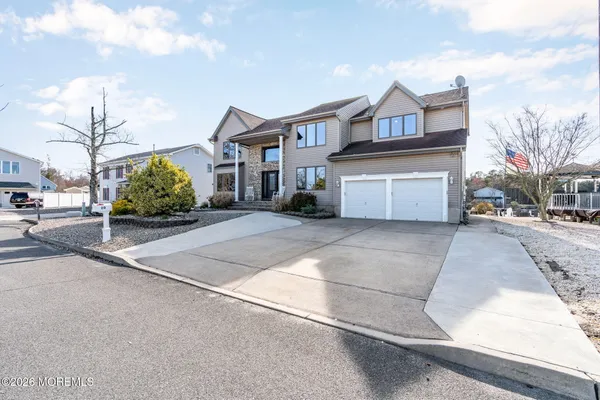 $995,000 | 20 Dune Drive, Bayville, NJ 08721