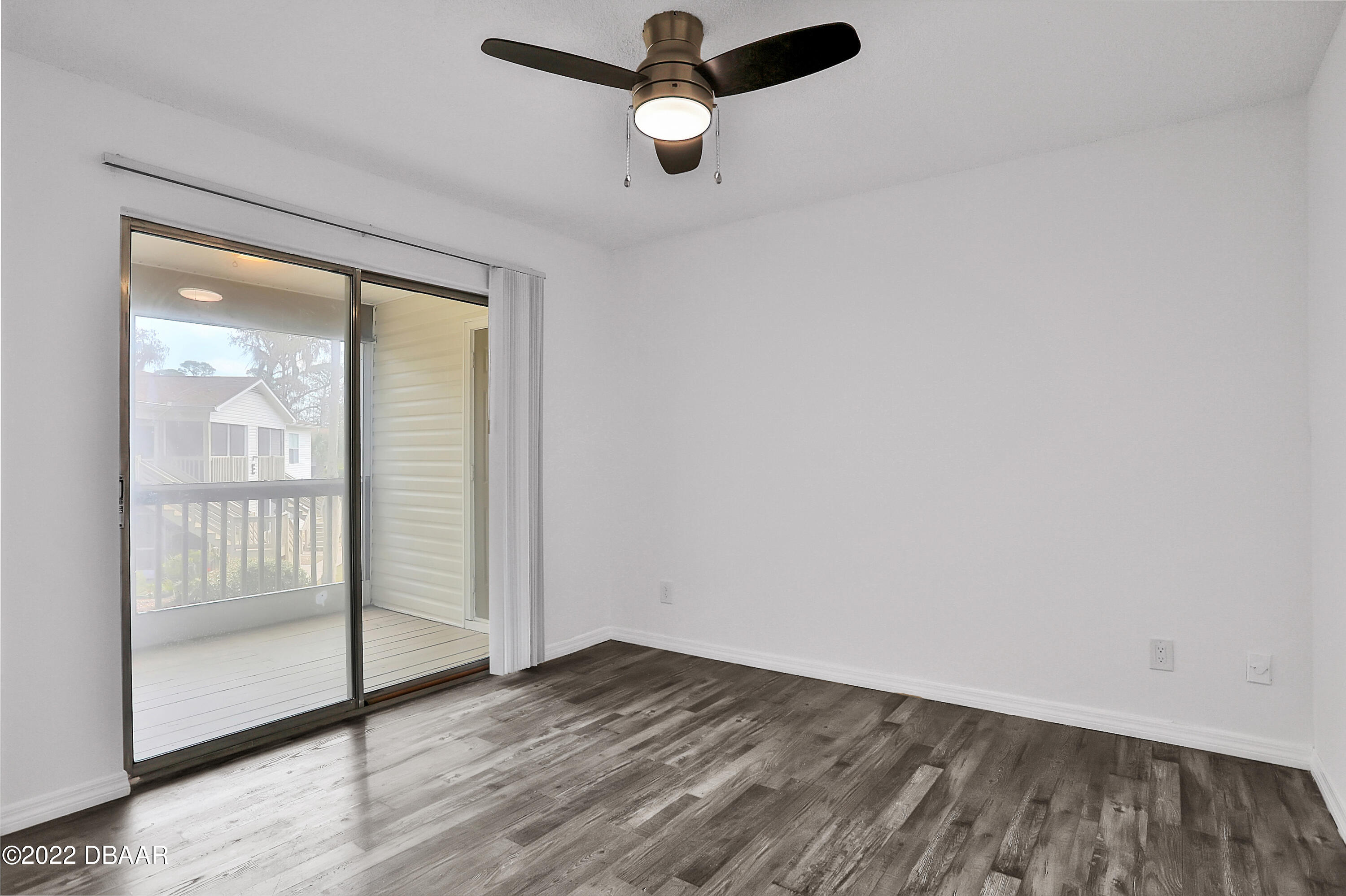 1600 Big Tree Road, Unit D8 South Daytona, FL 32119 - Photo 11 of 21 297A1277