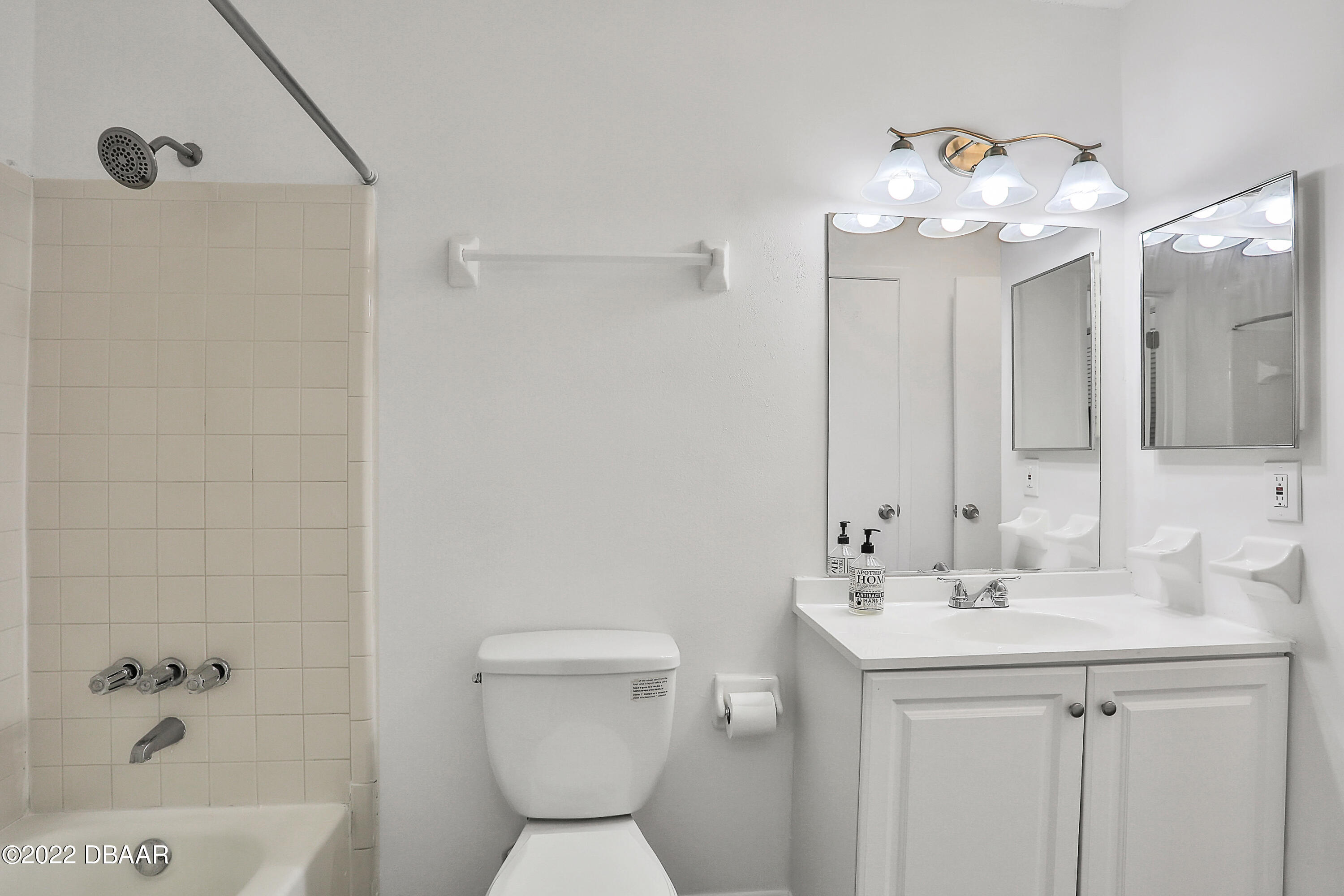 1600 Big Tree Road, Unit D8 South Daytona, FL 32119 - Photo 13 of 21 297A1258
