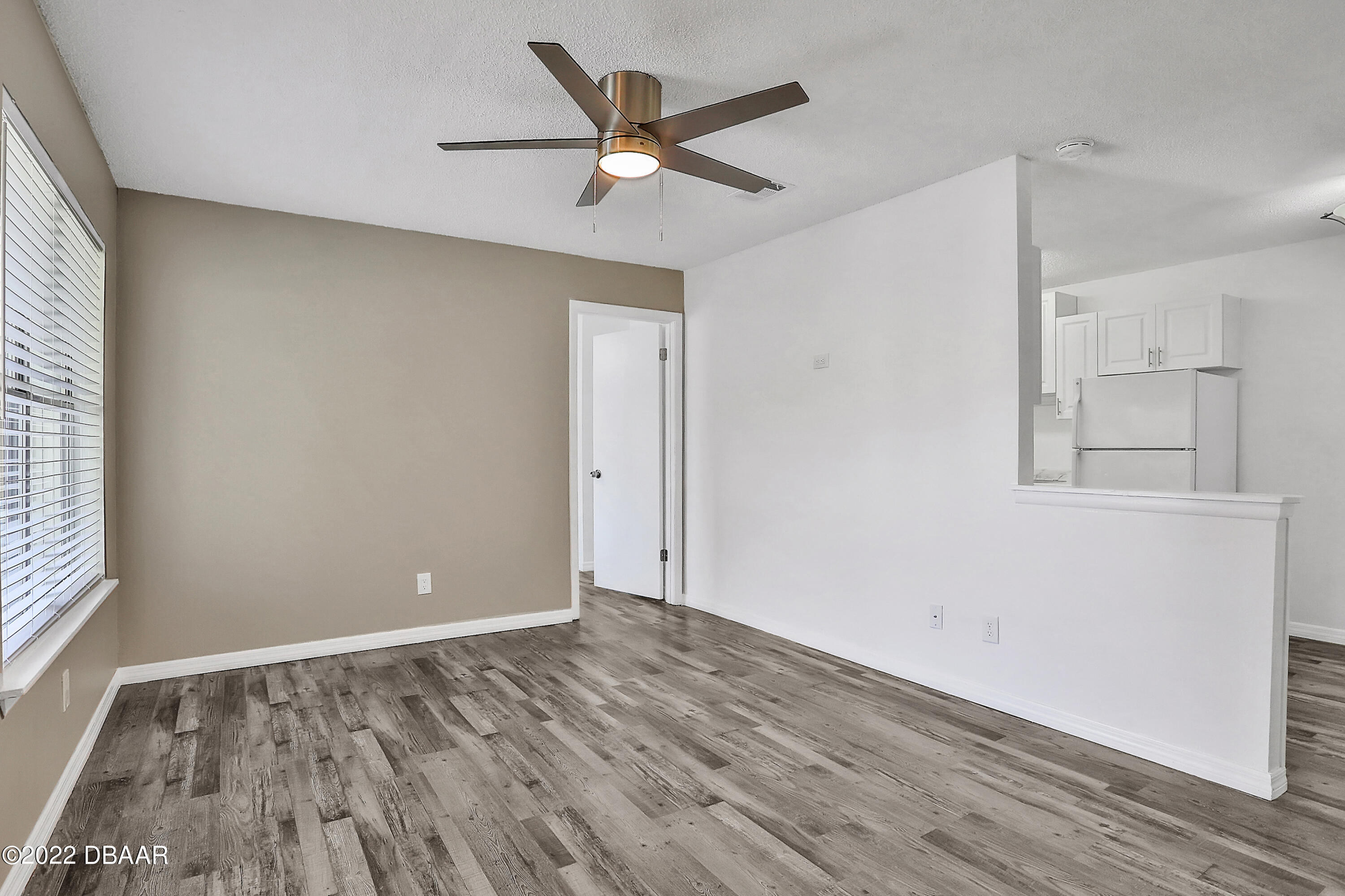 1600 Big Tree Road, Unit D8 South Daytona, FL 32119 - Photo 3 of 21 297A1270