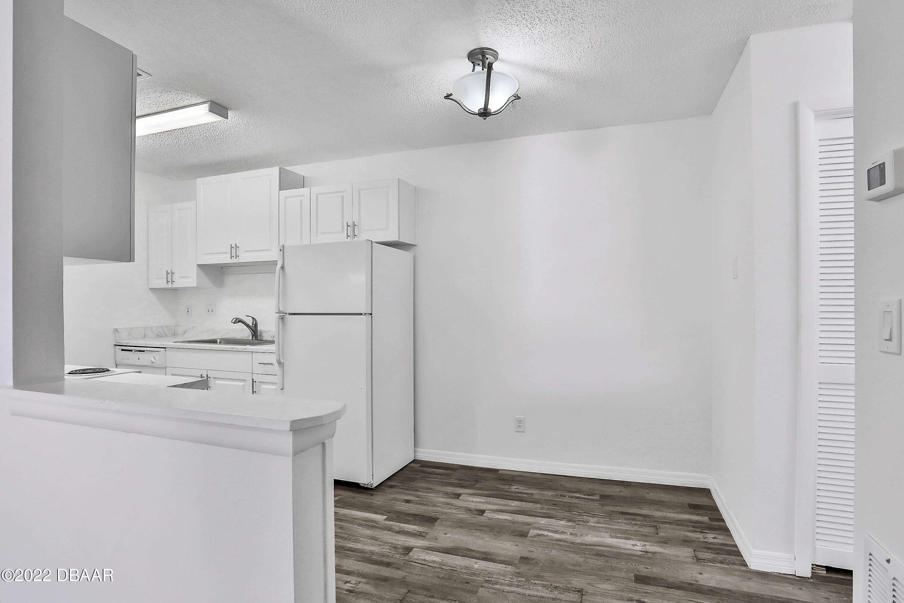 1600 Big Tree Road, Unit D8 South Daytona, FL 32119 - Photo 6 of 21 297A1260