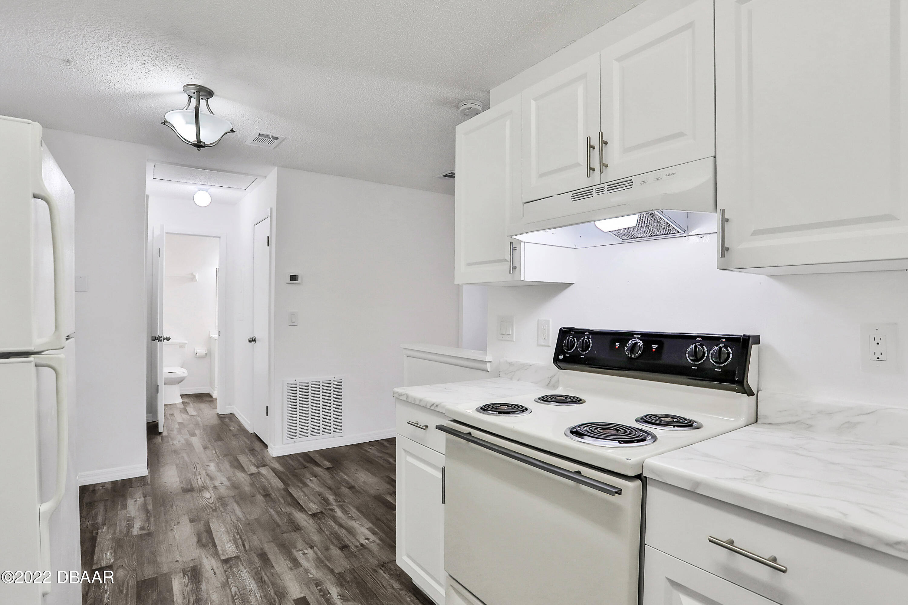 1600 Big Tree Road, Unit D8 South Daytona, FL 32119 - Photo 10 of 21 297A1266