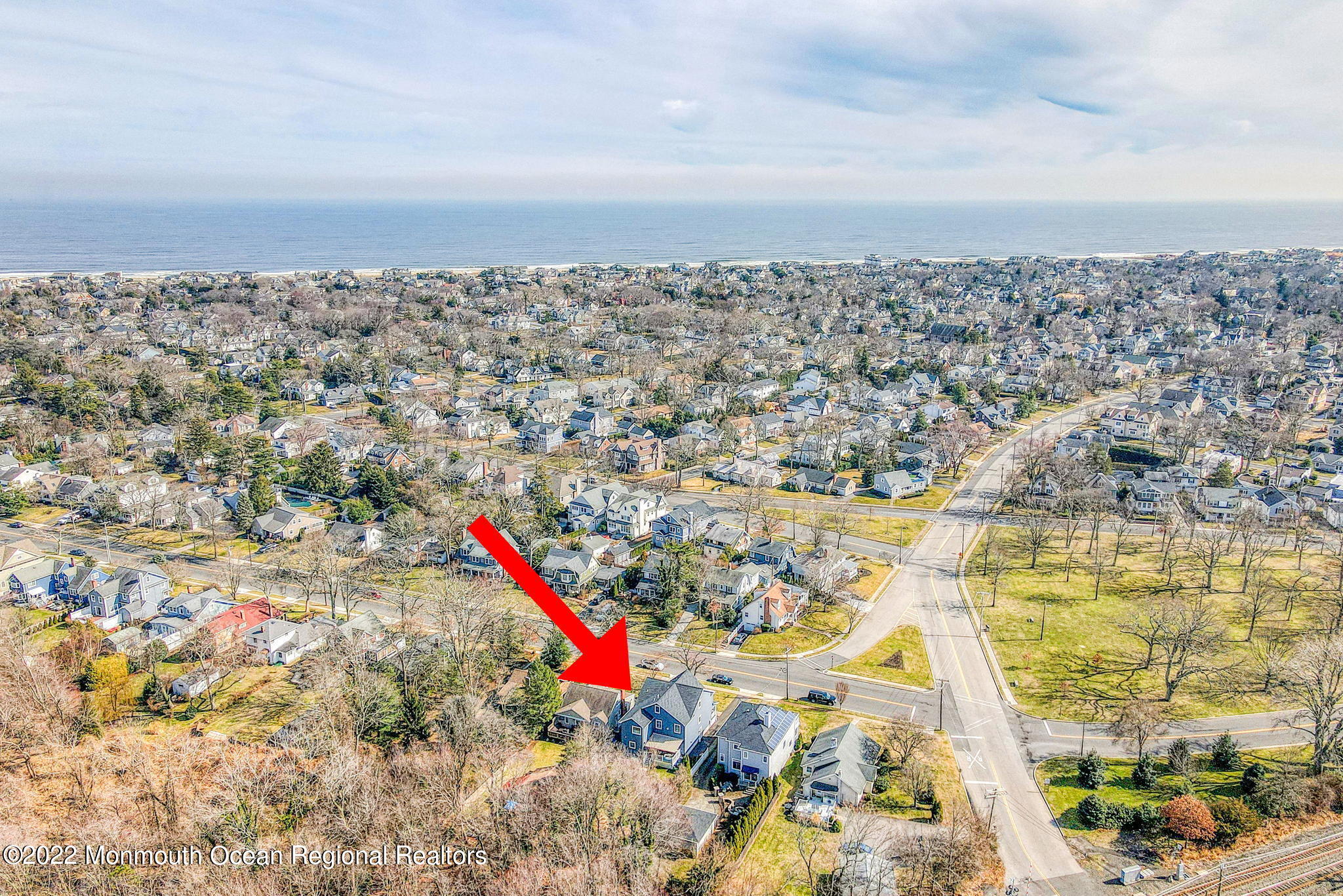346 South Boulevard Spring Lake, NJ 07762 - Photo 54 of 56 an aerial view of multiple houses with city view
