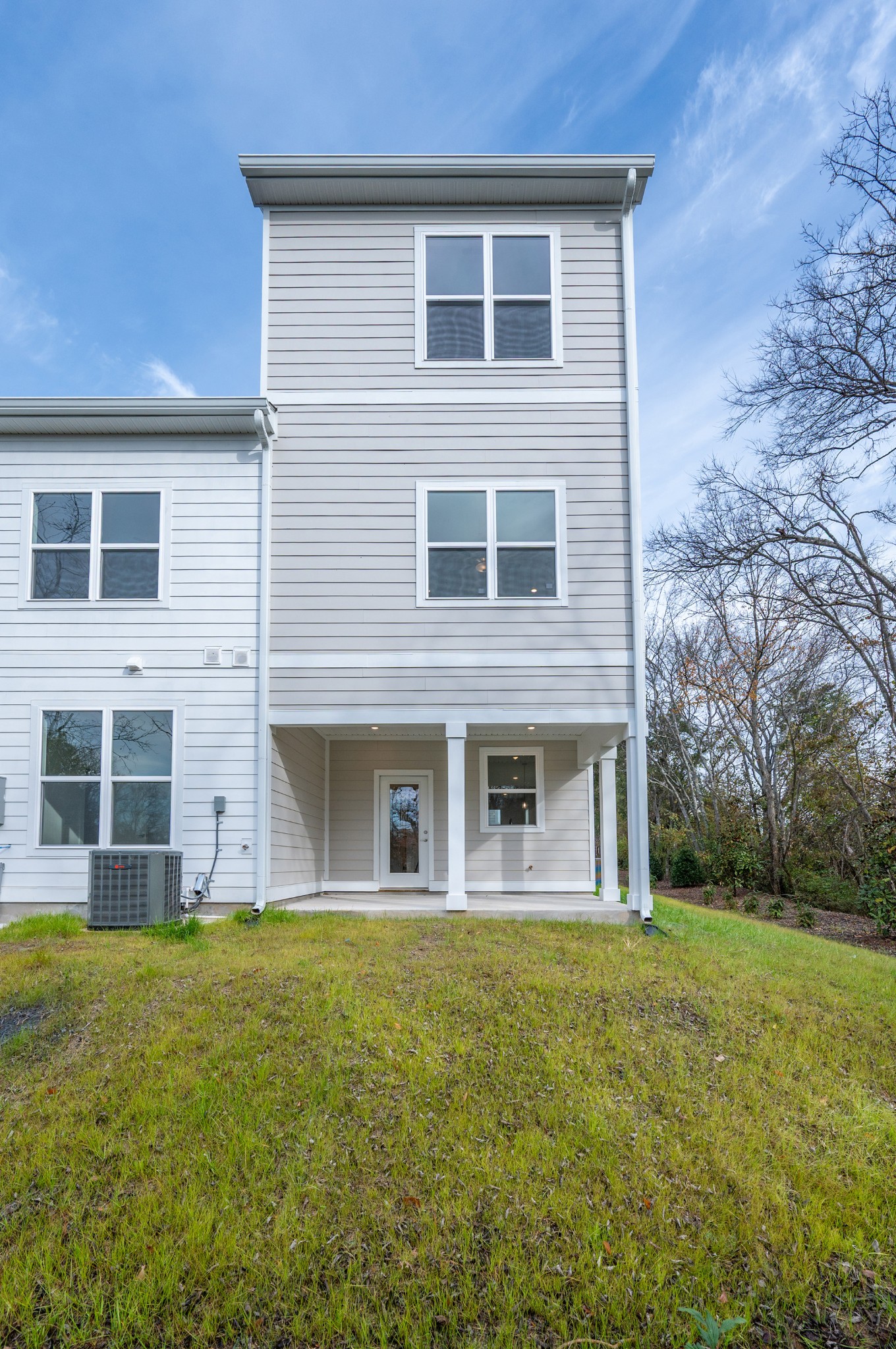 1170 Dickerson Road, Unit 22 Goodlettsville, TN 37072 - Photo 30 of 34 a house view with a garden space