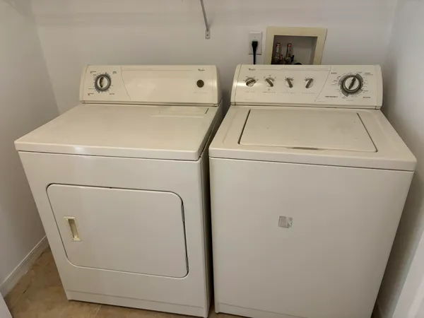 $2,000 | 1611 Southeast Pomeroy Street, Stuart, FL 34997