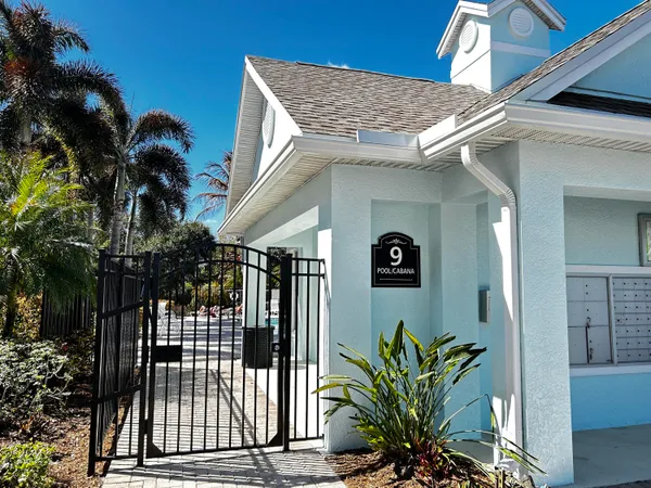 $2,000 | 1611 Southeast Pomeroy Street, Stuart, FL 34997