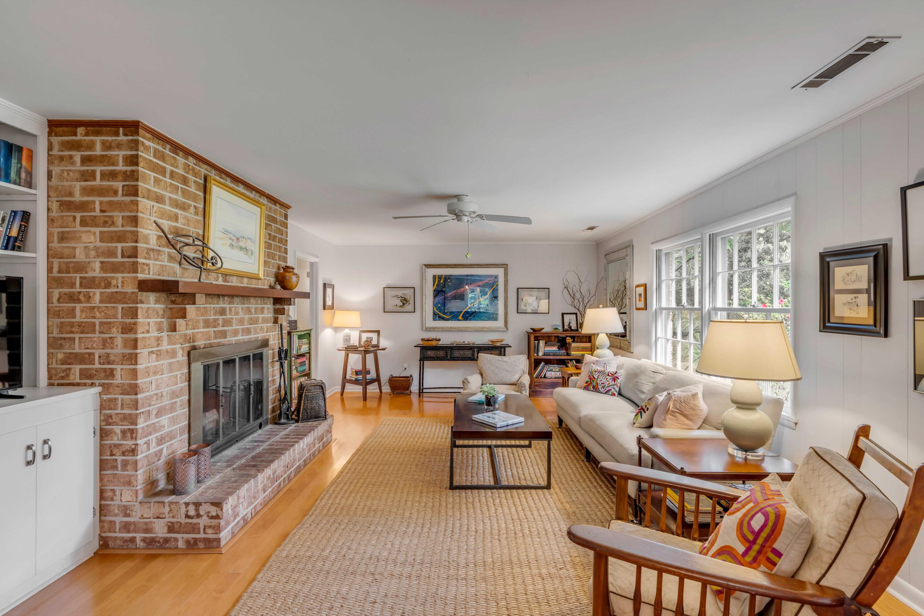 233 Molasses Lane Mount Pleasant, SC 29464 - Photo 16 of 39 233 Molasses