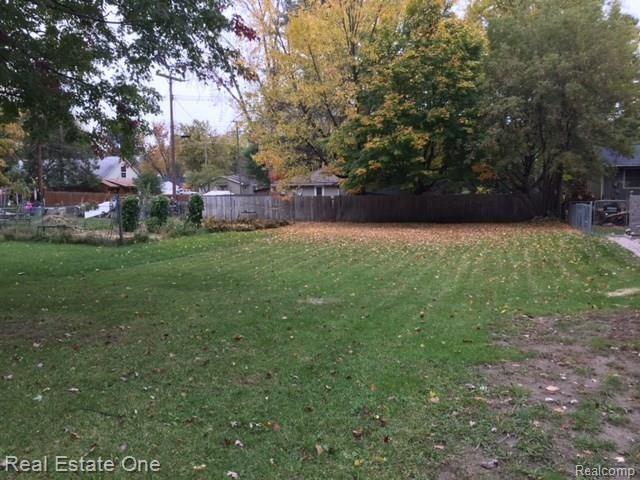 Vacant Vacant Harding Rd Lake Lake Orion, MI 48362 - Photo 1 of 2