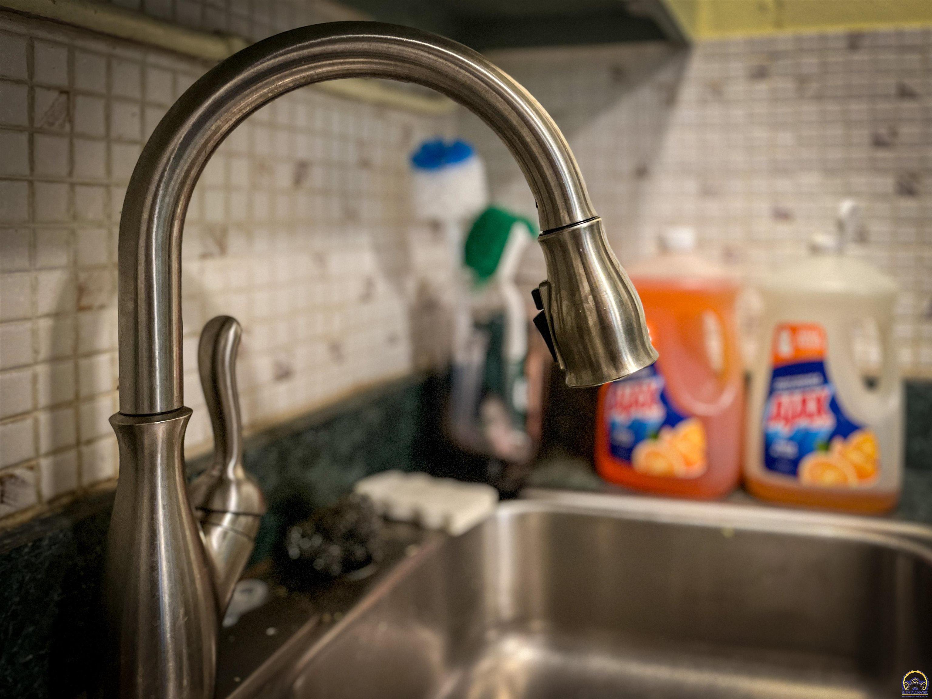 2516 Southwest Huntoon Street Topeka, KS 66604 - Photo 27 of 37