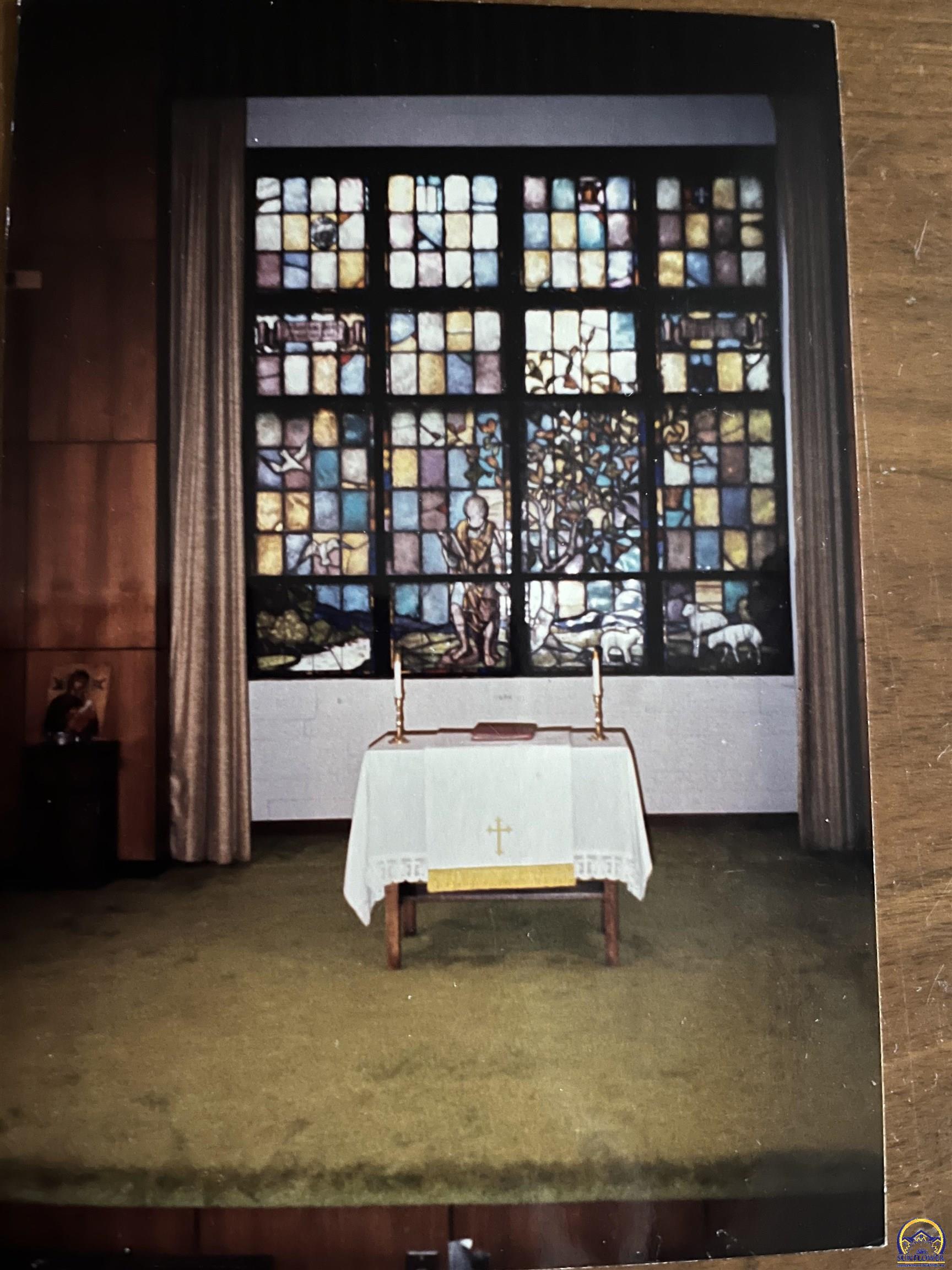 2516 Southwest Huntoon Street Topeka, KS 66604 - Photo 4 of 37