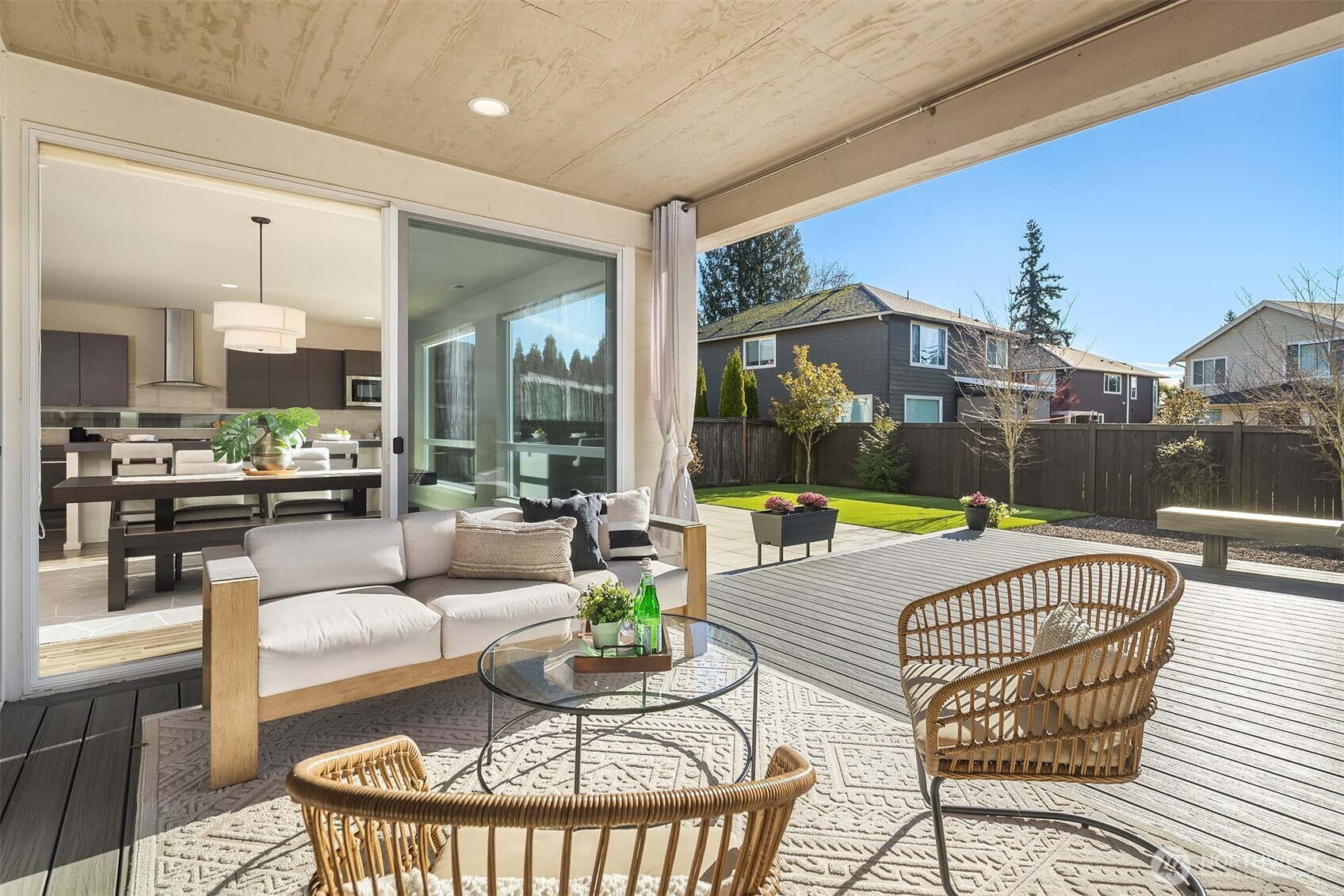 3829 Northeast 24th Court Renton, WA 98056 - Photo 17 of 40