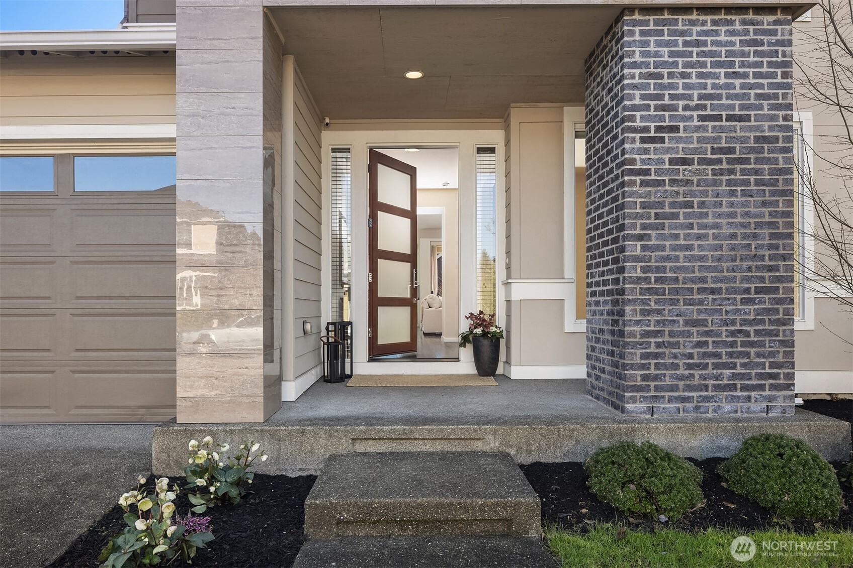 3829 Northeast 24th Court Renton, WA 98056 - Photo 2 of 40