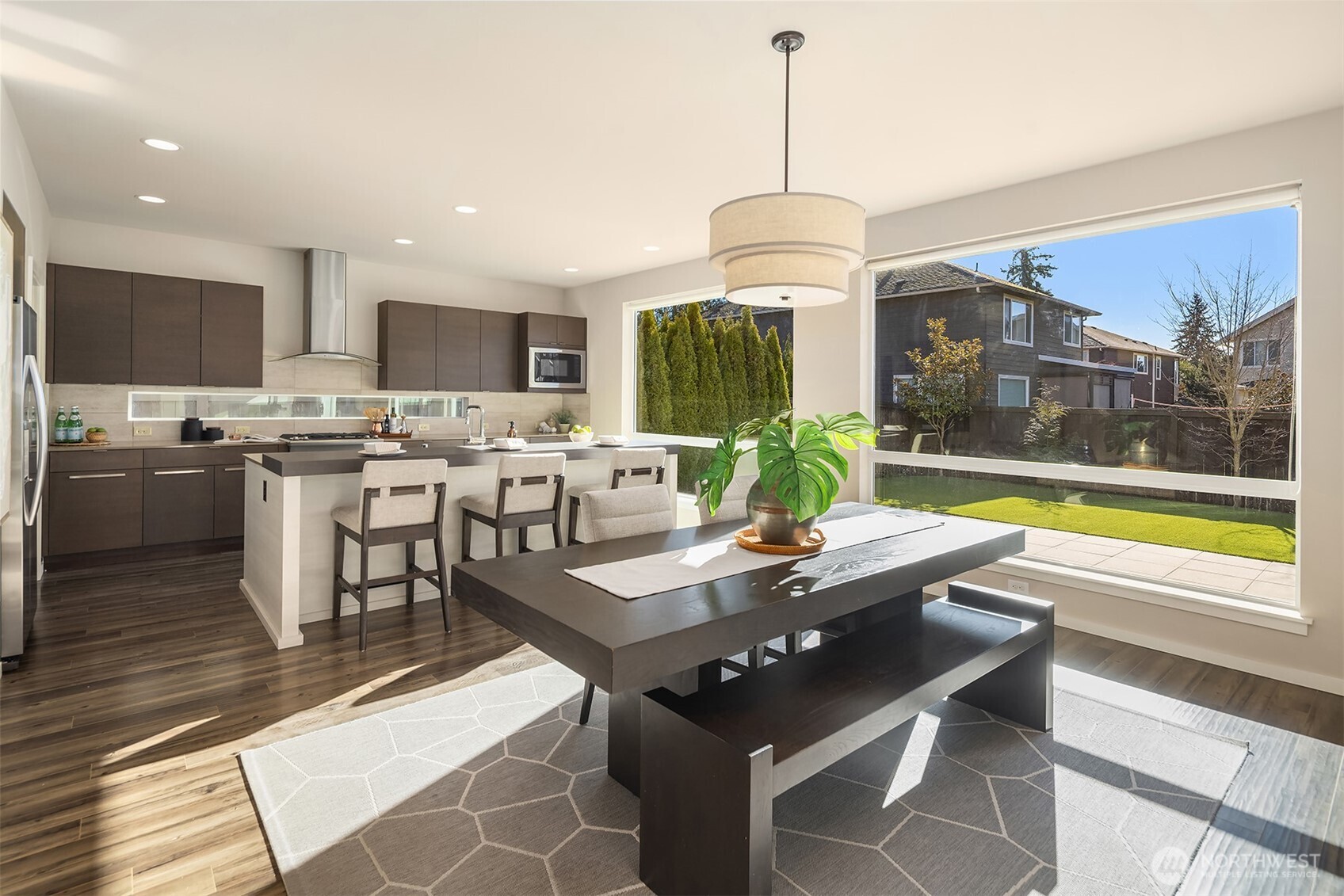 3829 Northeast 24th Court Renton, WA 98056 - Photo 4 of 40