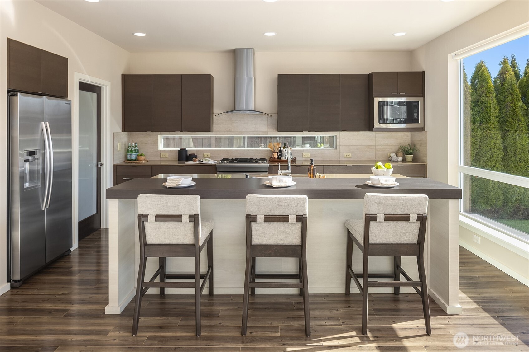 3829 Northeast 24th Court Renton, WA 98056 - Photo 6 of 40