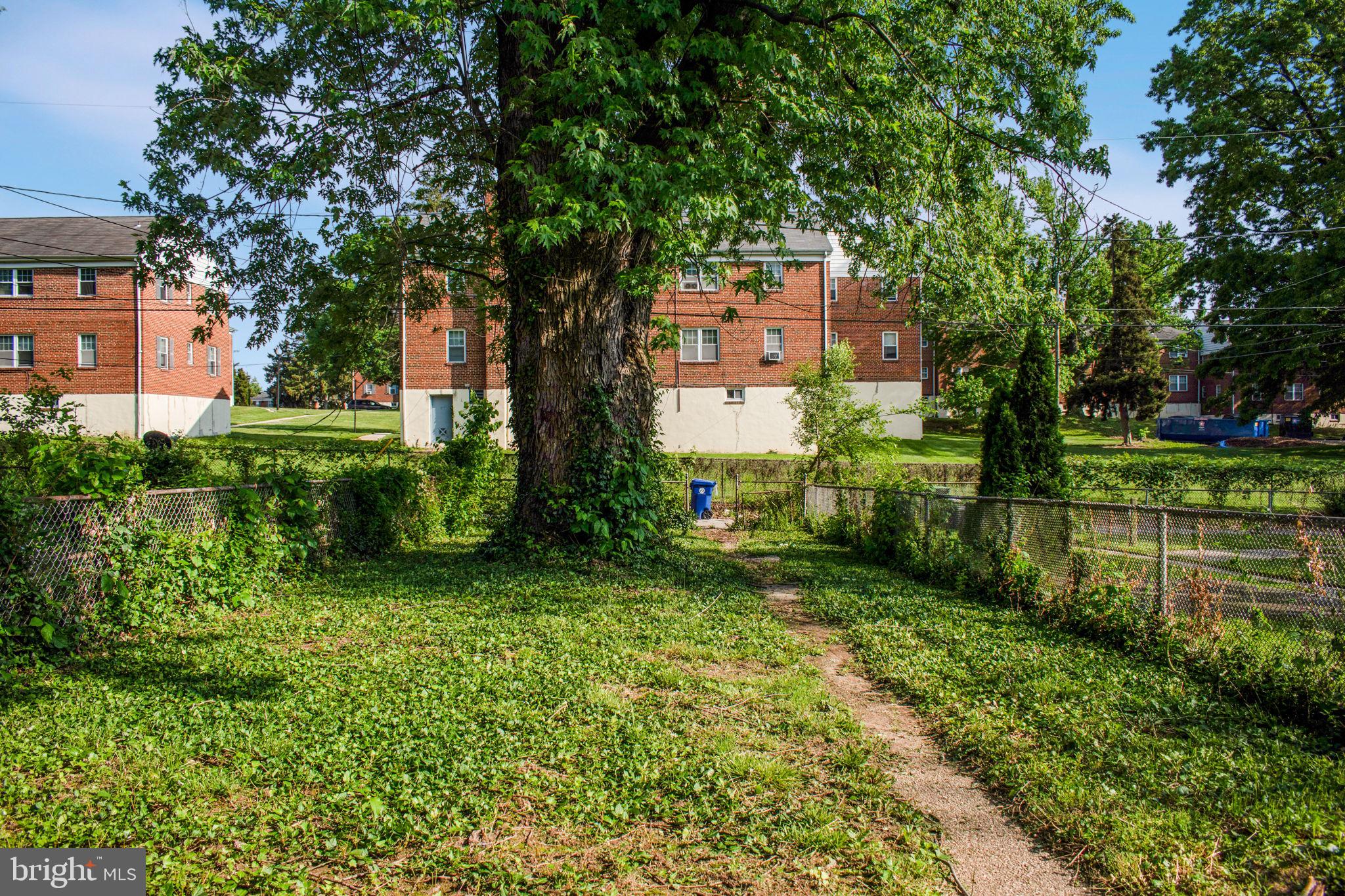 1103 Gleneagle Road Baltimore, MD 21239 - Photo 3 of 20 Gallery Image 3