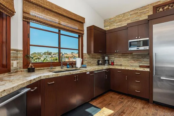 $25,000 | 2260 El Amigo Road, Del Mar, CA 92014