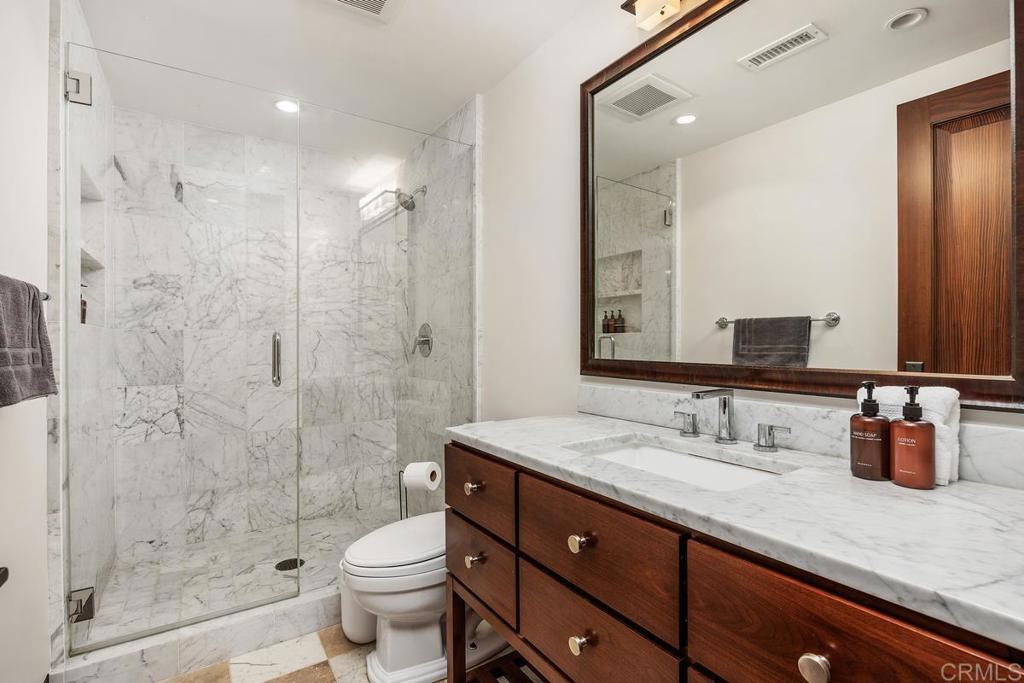 2260 El Amigo Road Del Mar, CA 92014 - Photo 30 of 40 Guest bathroom 2
