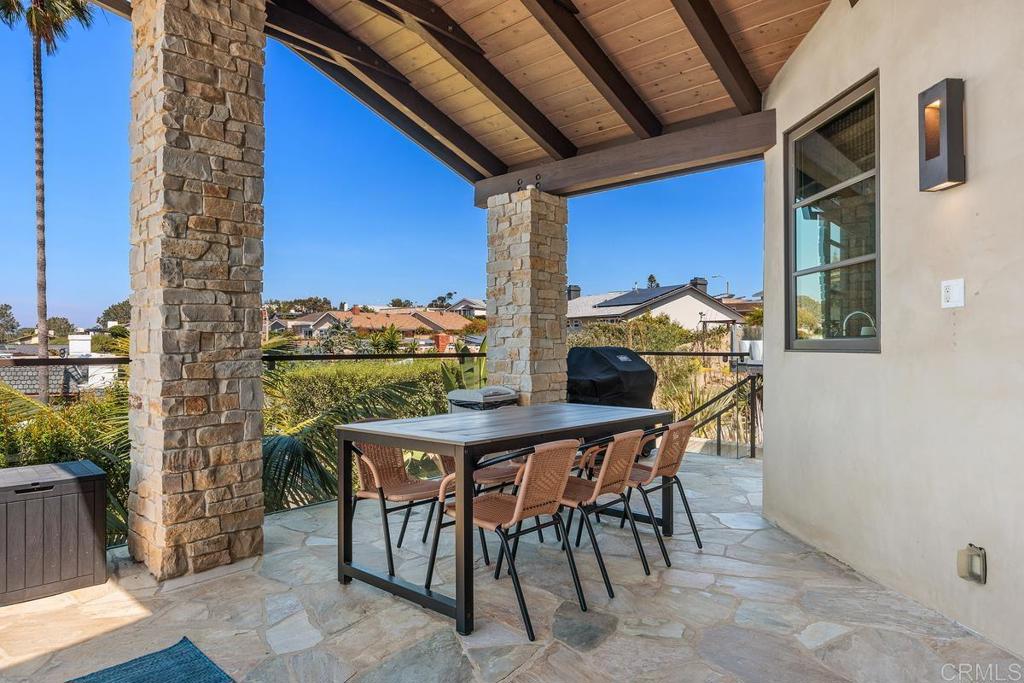 2260 El Amigo Road Del Mar, CA 92014 - Photo 37 of 40 Back patio view 3