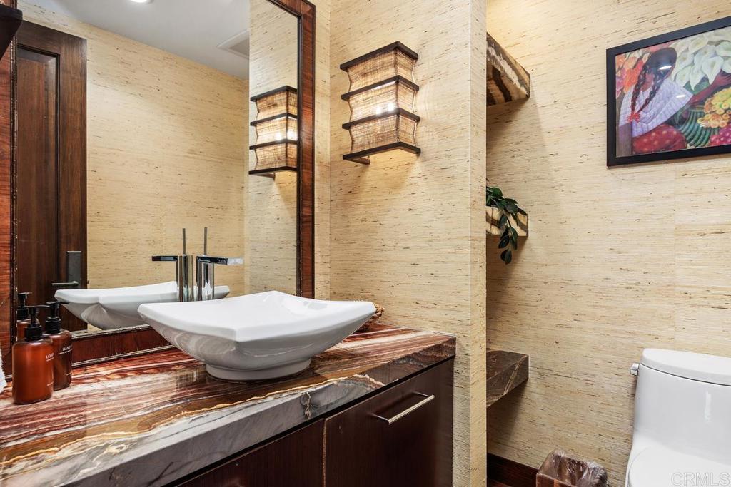 2260 El Amigo Road Del Mar, CA 92014 - Photo 10 of 40 Half Bath