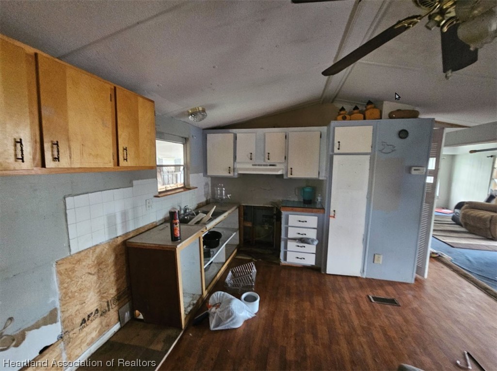 5413 Desoto Road Sebring, FL 33870 - Photo 12 of 23 Gallery Image 12