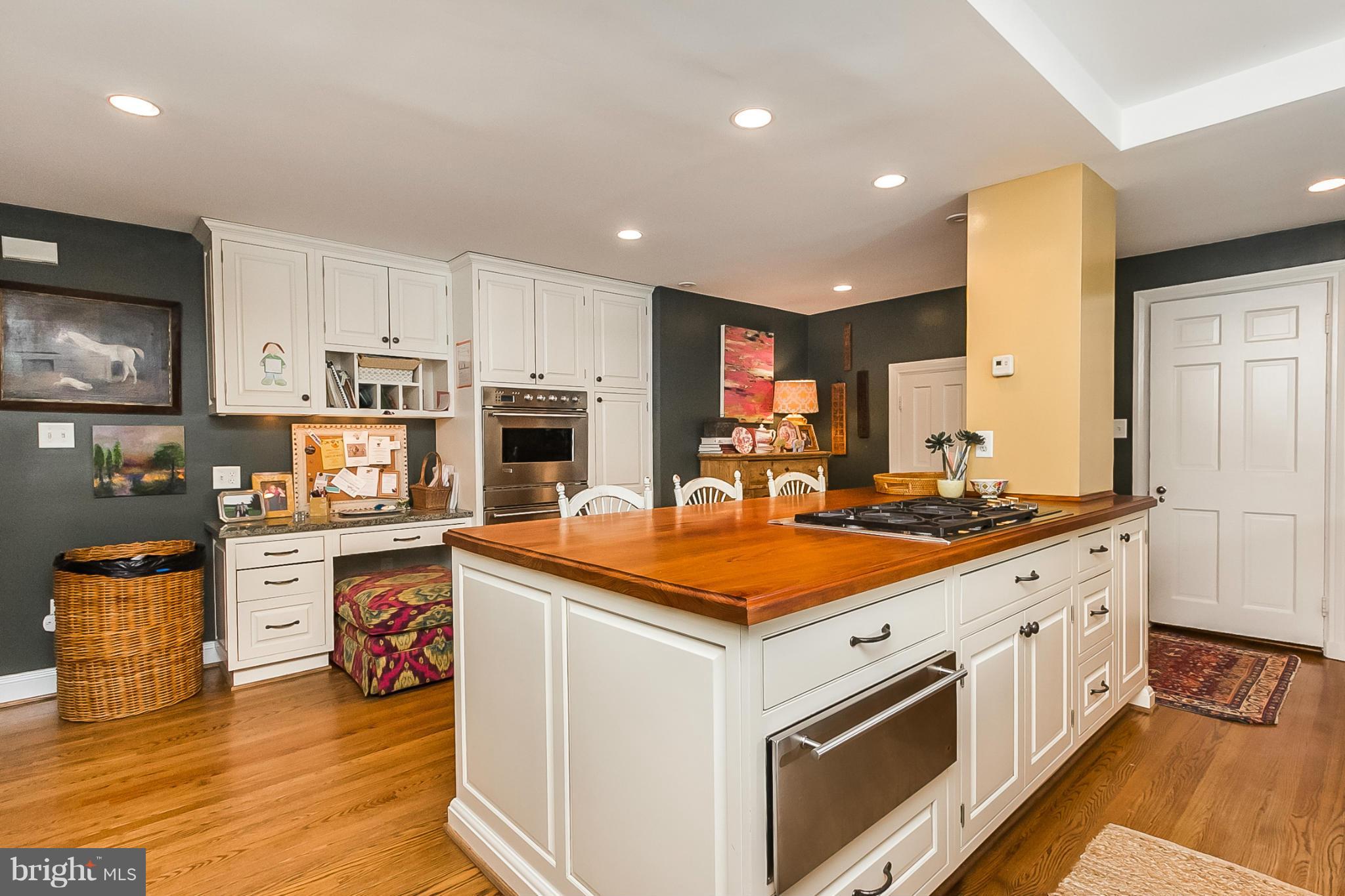 6 Coniston Road Baltimore, MD 21204 - Photo 8 of 30 Kitchen