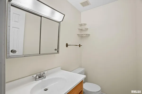 $235,000 | 109 North 3rd Street, Colona, IL 61241