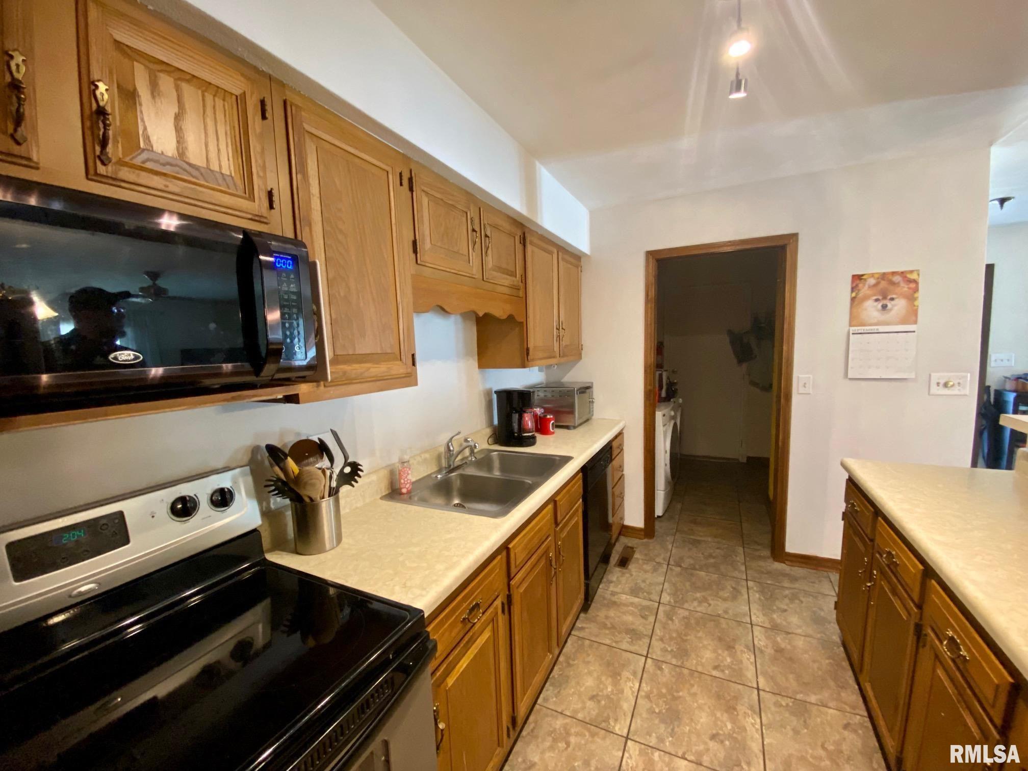 50 Brookside Place Springfield, IL 62704 - Photo 11 of 24 Gallery Image 11