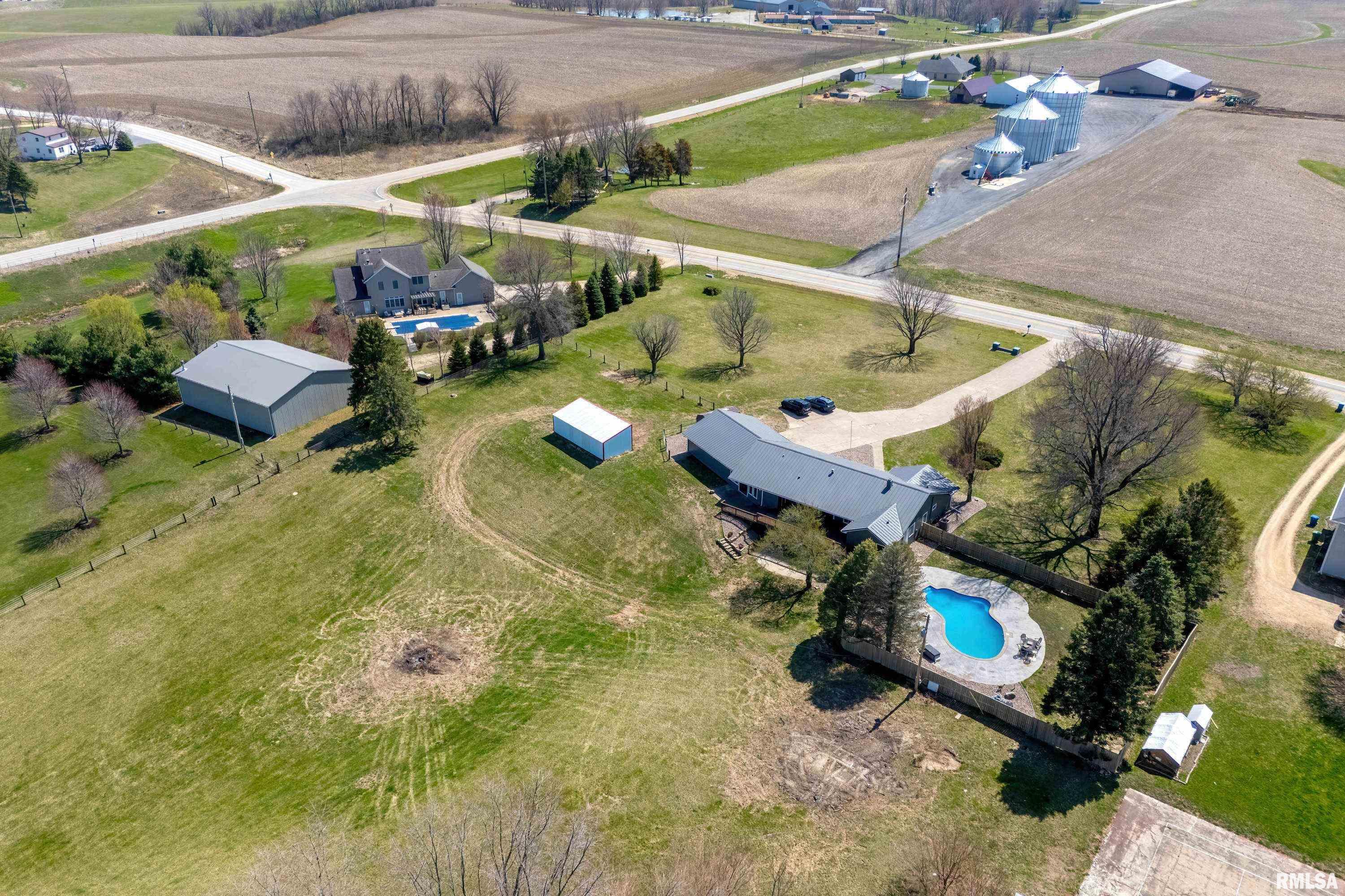 20874 270th Street Eldridge, IA 52748 - Photo 12 of 68