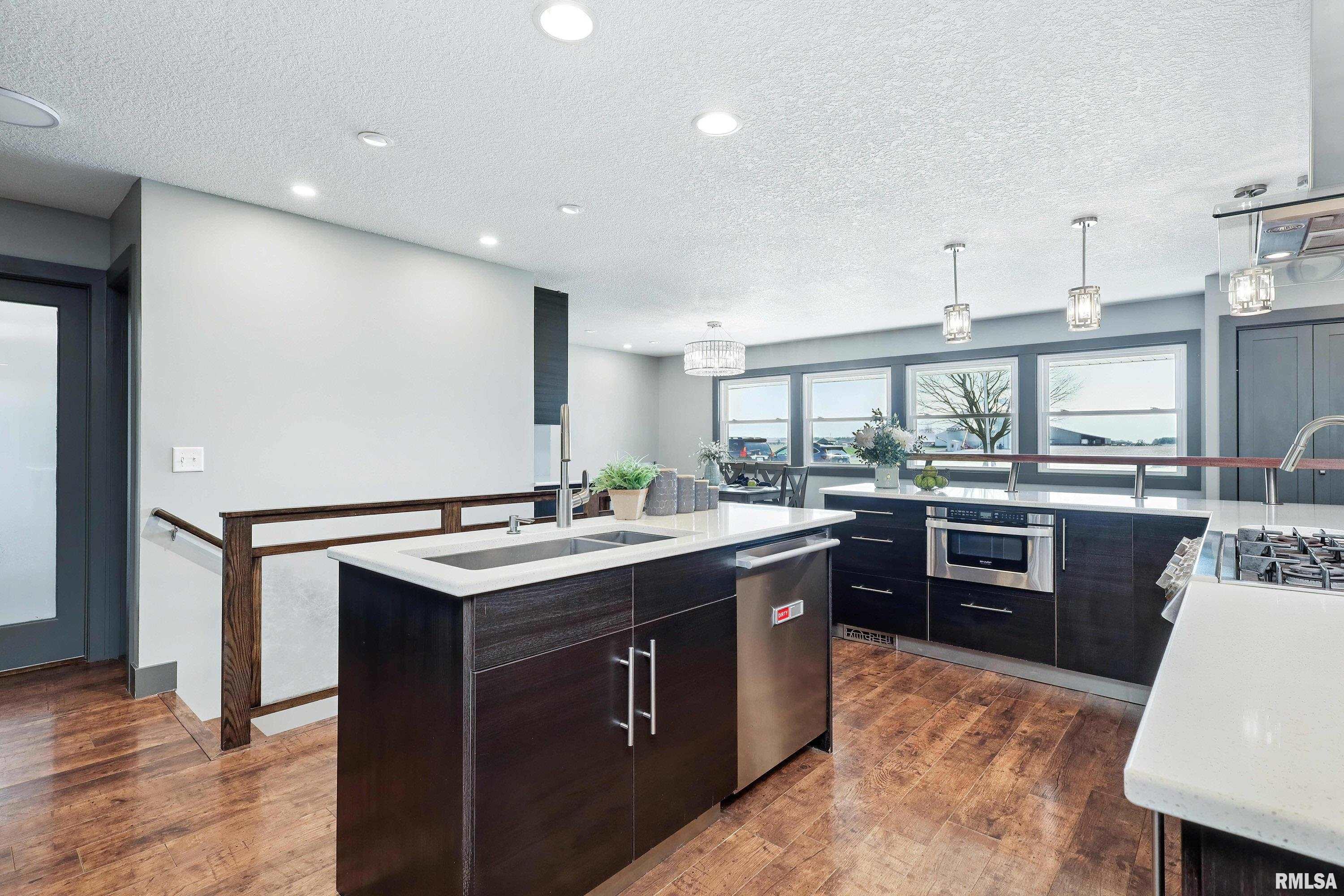 20874 270th Street Eldridge, IA 52748 - Photo 38 of 68