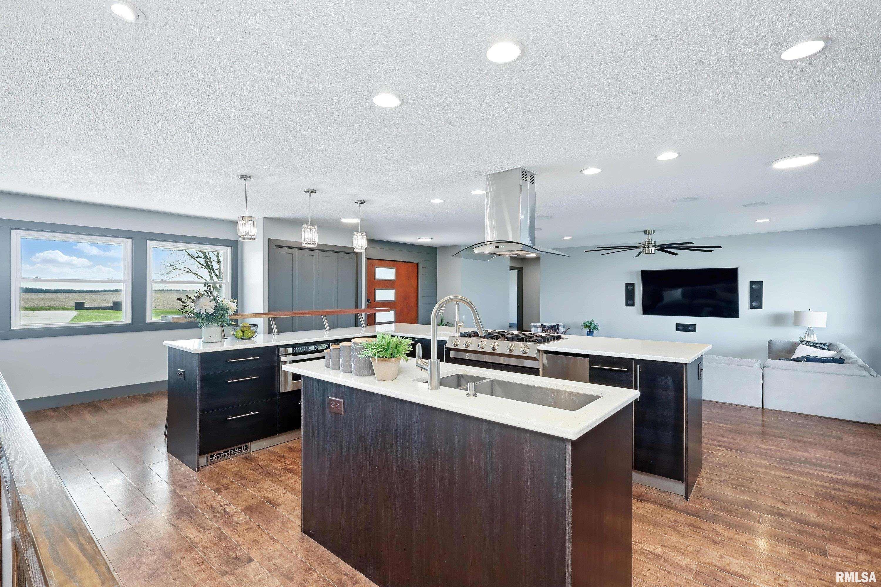 20874 270th Street Eldridge, IA 52748 - Photo 39 of 68