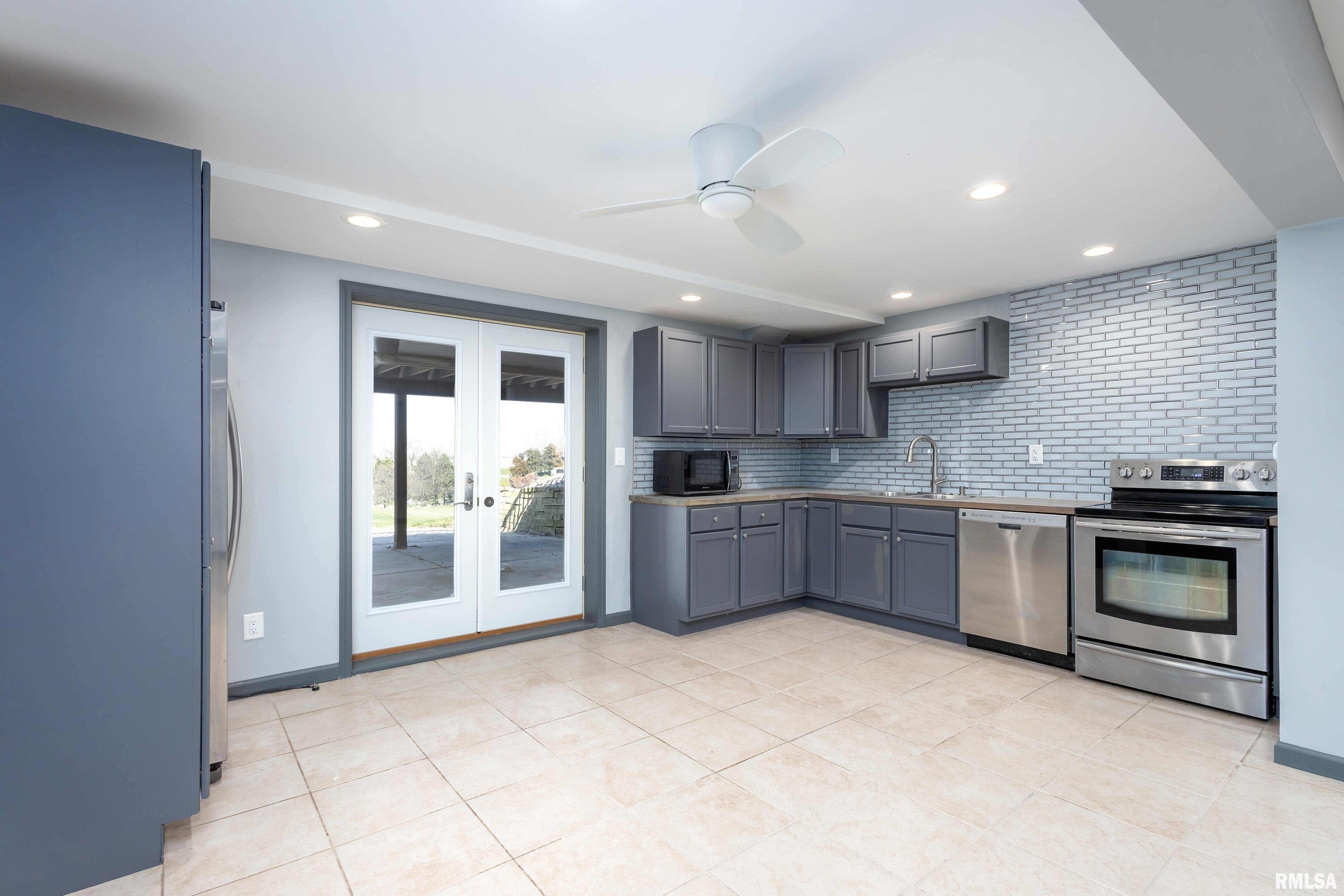 20874 270th Street Eldridge, IA 52748 - Photo 60 of 68