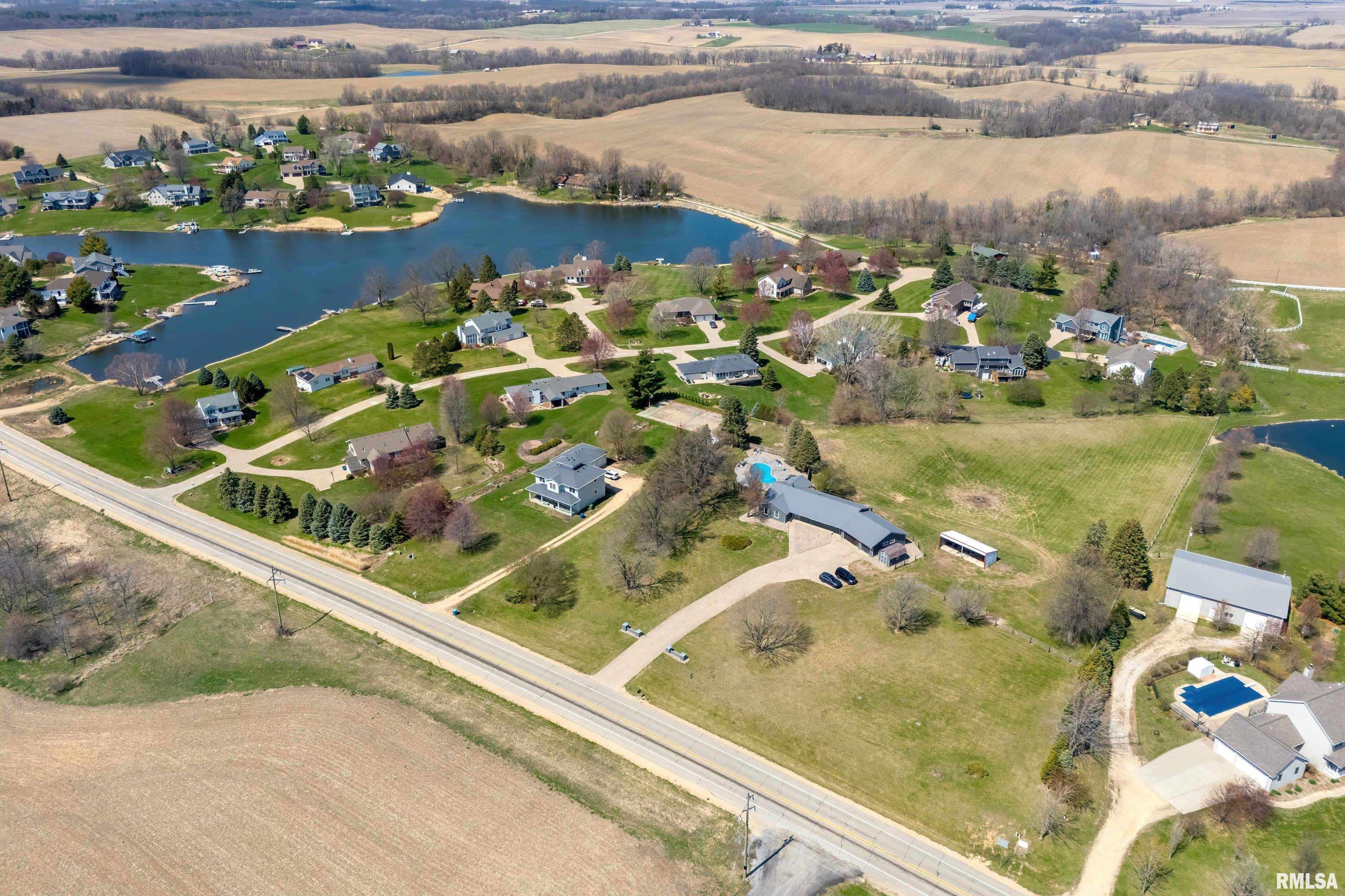 20874 270th Street Eldridge, IA 52748 - Photo 6 of 68