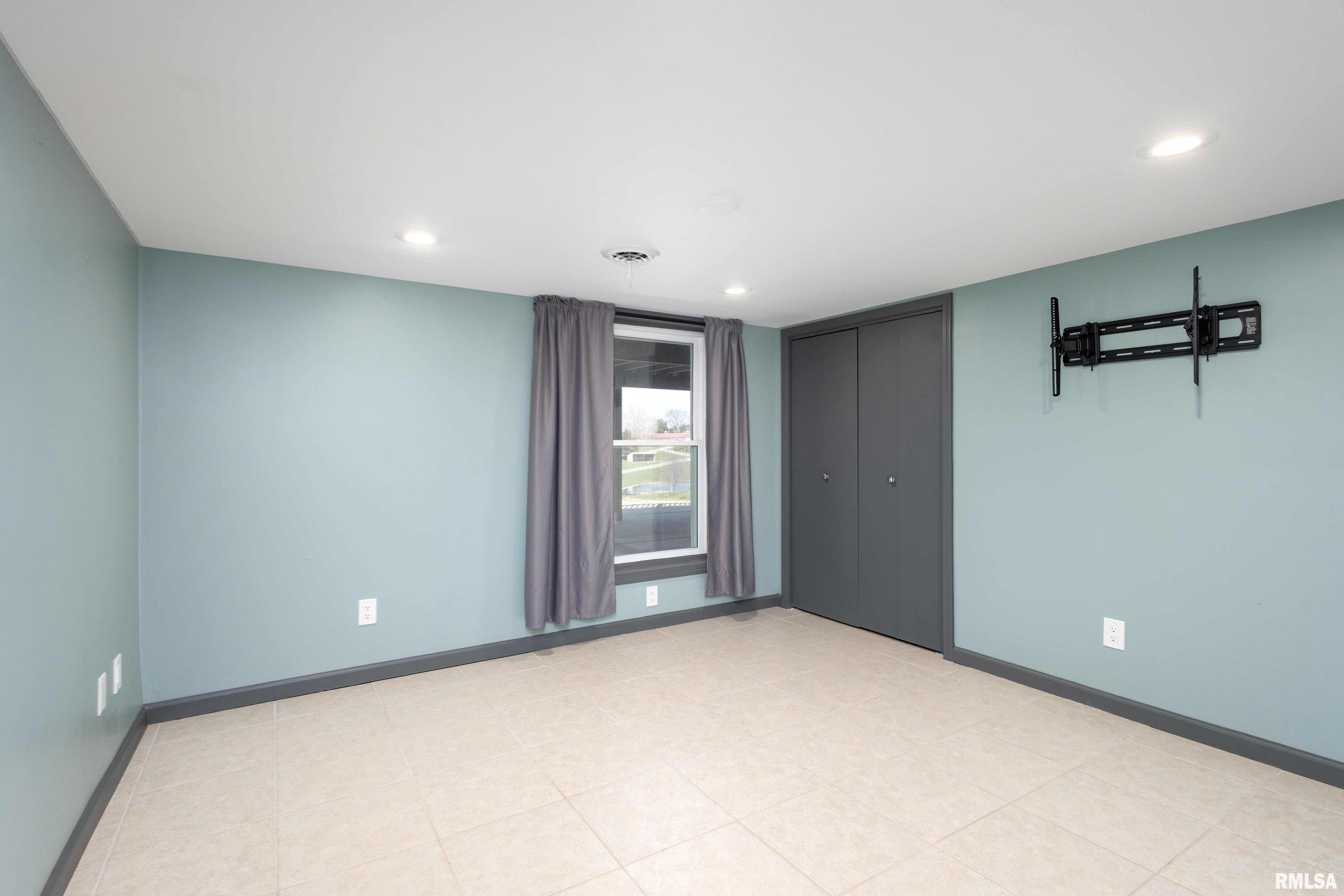 20874 270th Street Eldridge, IA 52748 - Photo 62 of 68