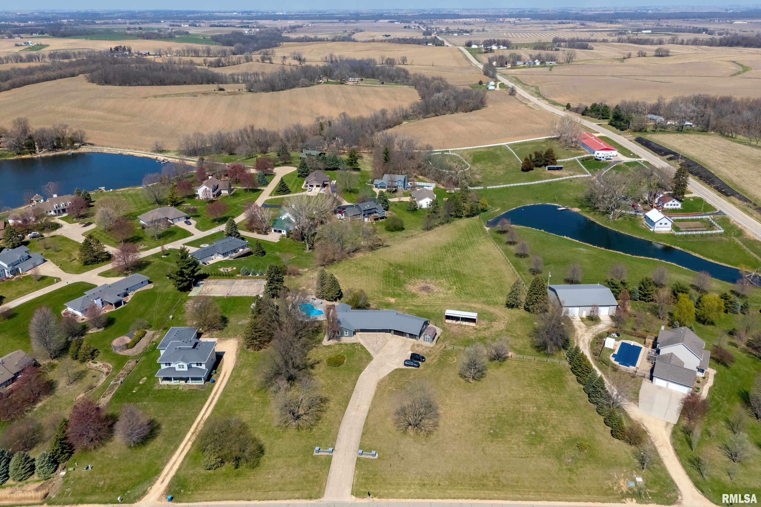 20874 270th Street Eldridge, IA 52748 - Photo 7 of 68