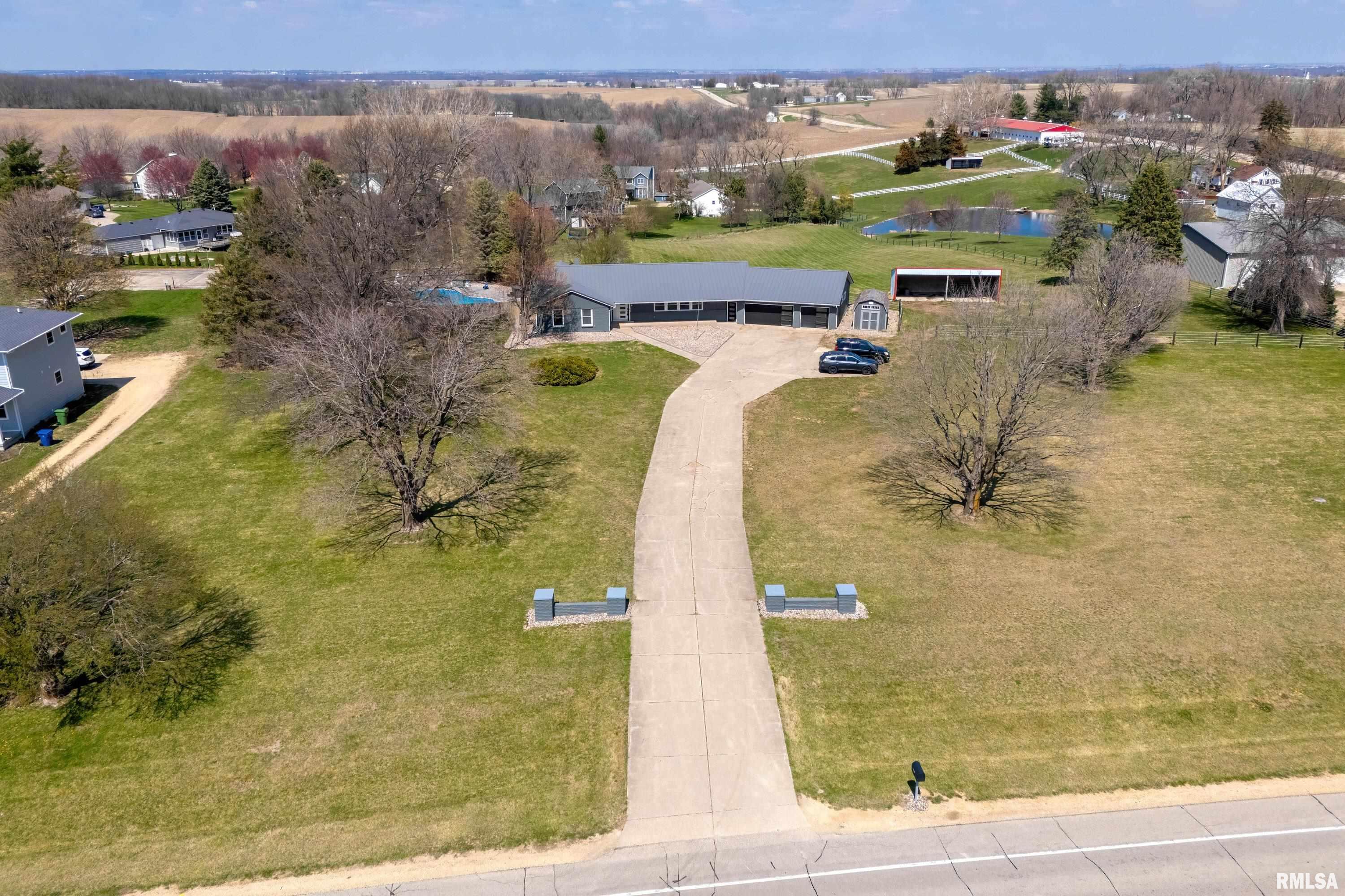 20874 270th Street Eldridge, IA 52748 - Photo 9 of 68