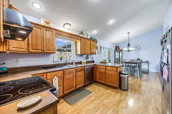 $279,000 | 1121 Sunset Strip, Versailles, IN 47042