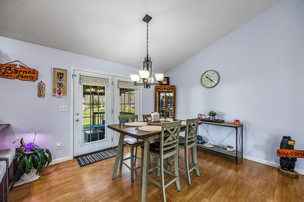 $279,000 | 1121 Sunset Strip, Versailles, IN 47042