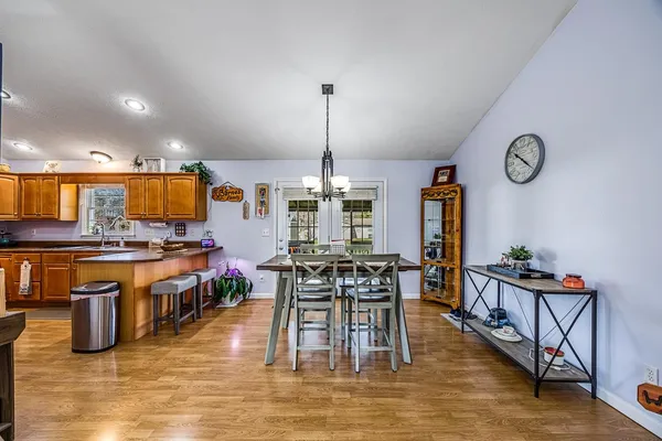 $279,000 | 1121 Sunset Strip, Versailles, IN 47042