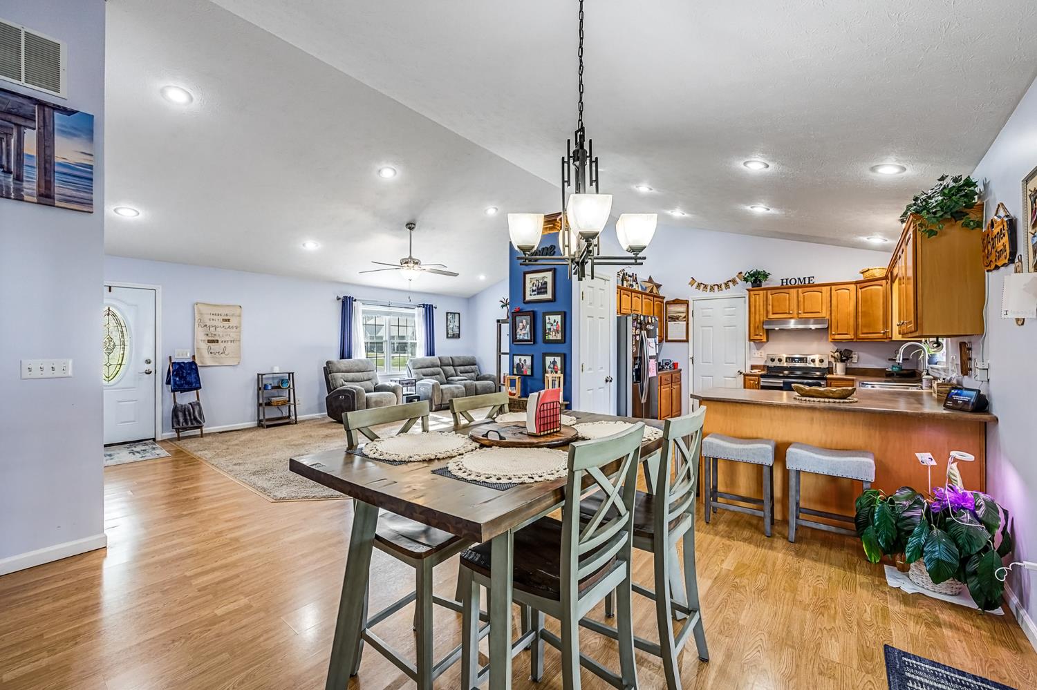 1121 Sunset Strip Versailles, IN 47042 - Photo 16 of 41