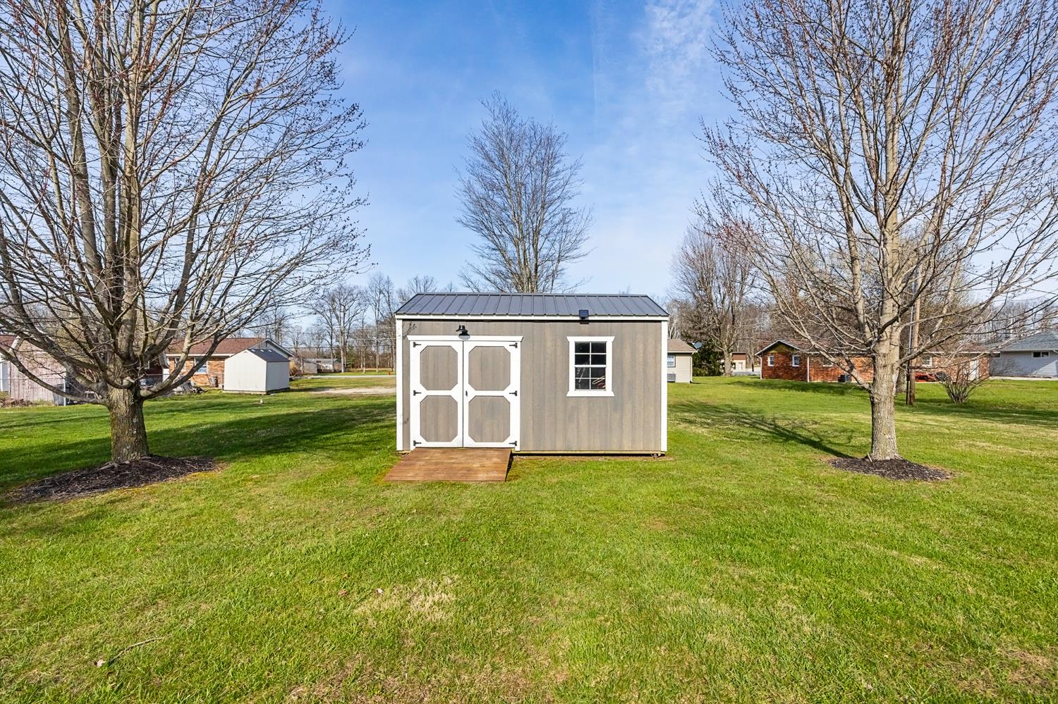 1121 Sunset Strip Versailles, IN 47042 - Photo 35 of 41