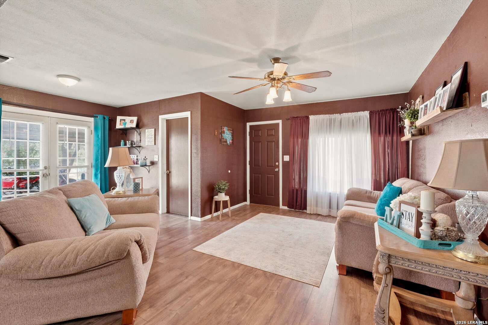 710 Storey Street Cotulla, TX 78014 - Photo 5 of 30