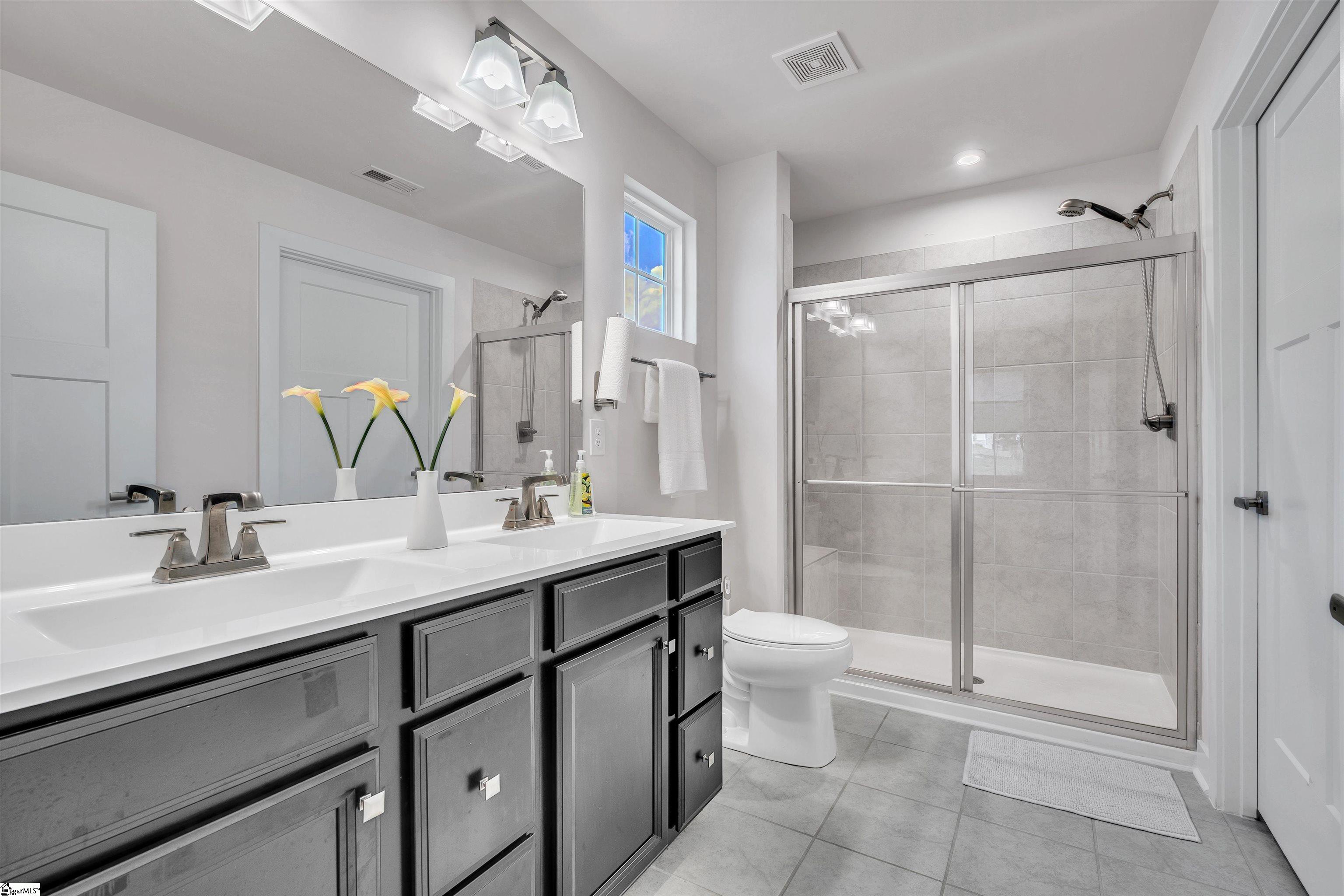 114 Sylvester Street Fountain Inn, SC 29644 - Photo 10 of 18