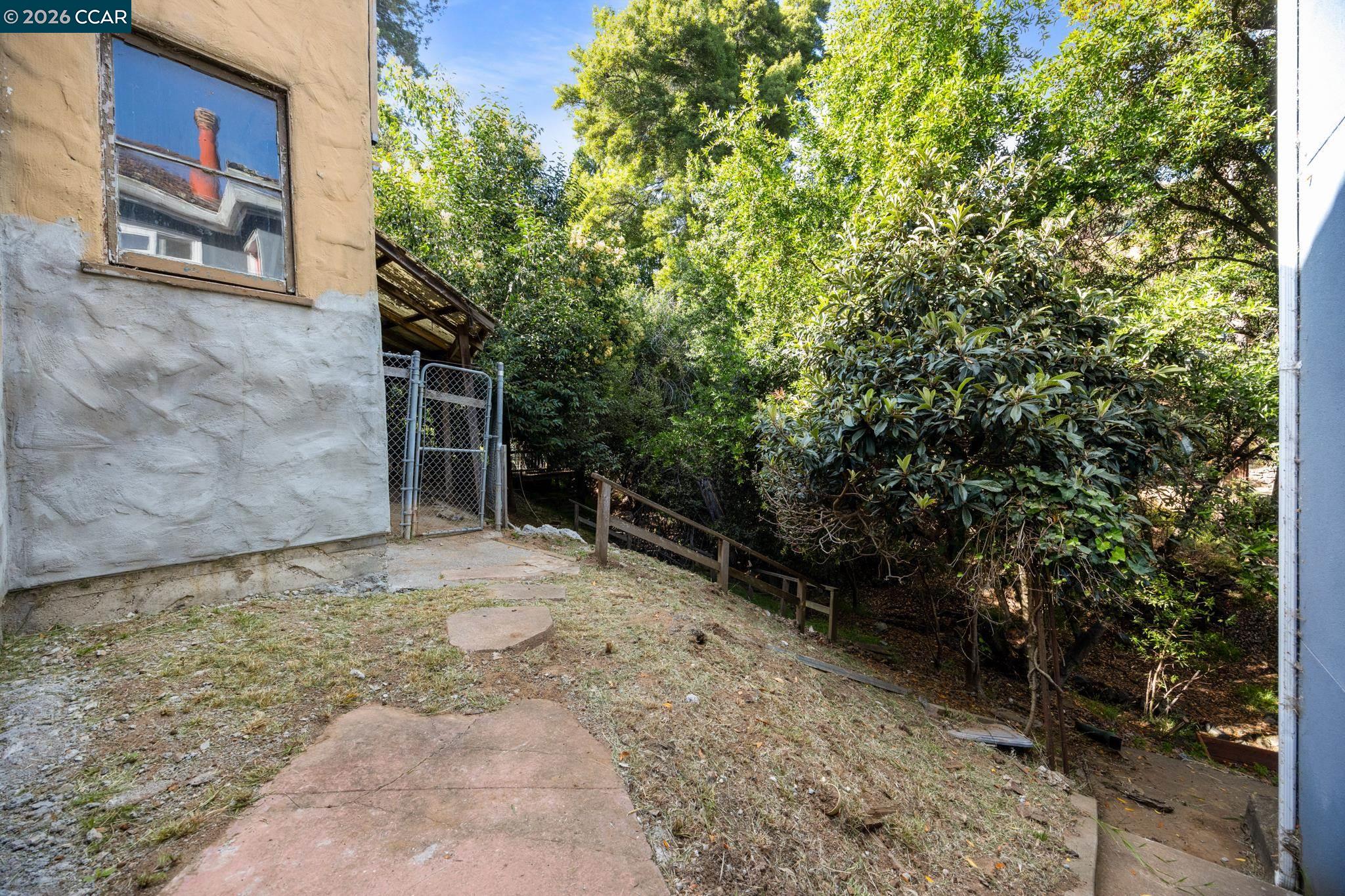 11 Edgecroft Road Kensington, CA 94707 - Photo 28 of 30
